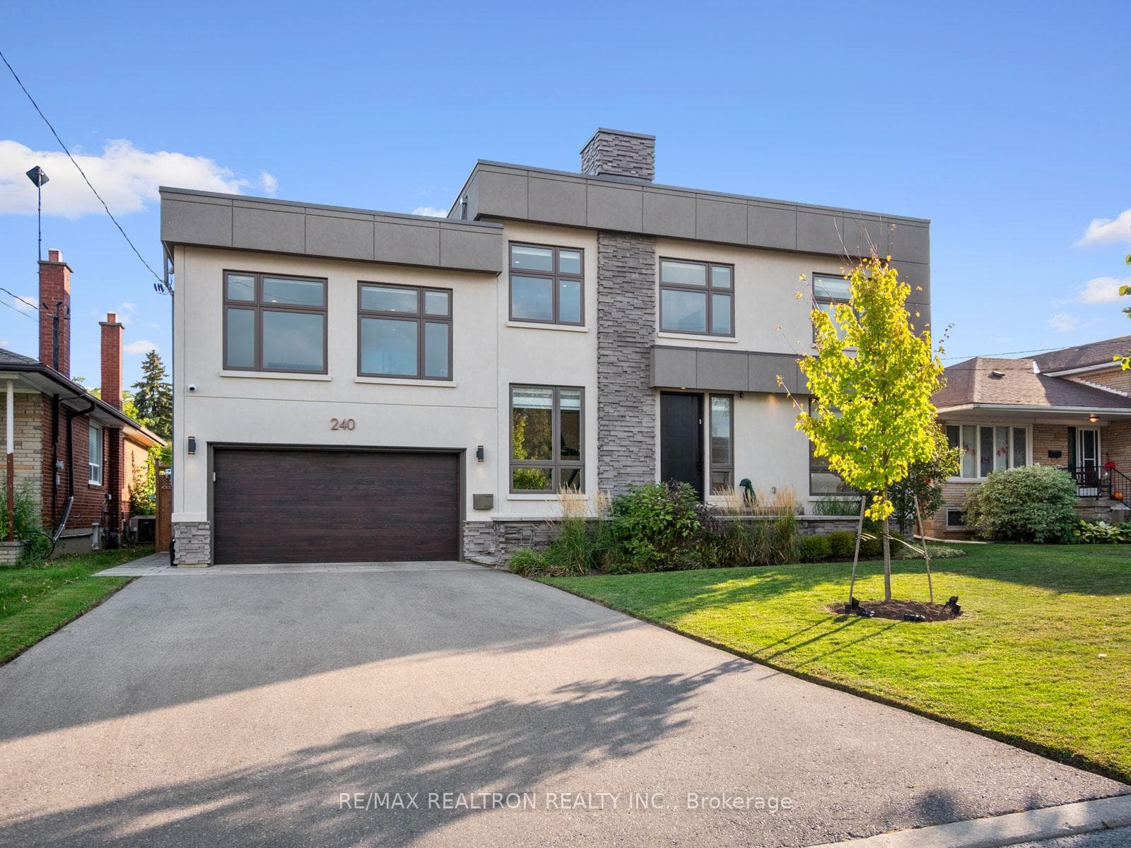 240 Maxwell Street, North York (Bathurst Manor / Clanton Park), ON M3H 5B7 - Photo 1