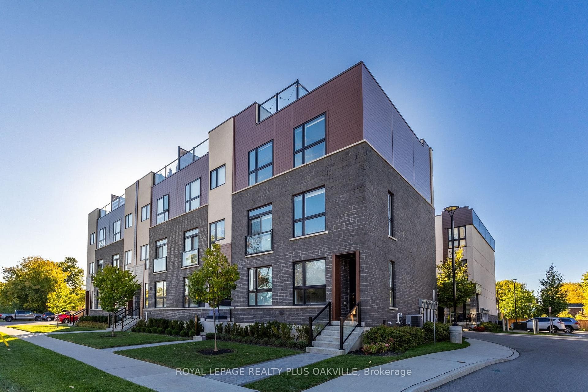 3228 Ellyn Common, Burlington, ON L7N 0A3 - Photo 1