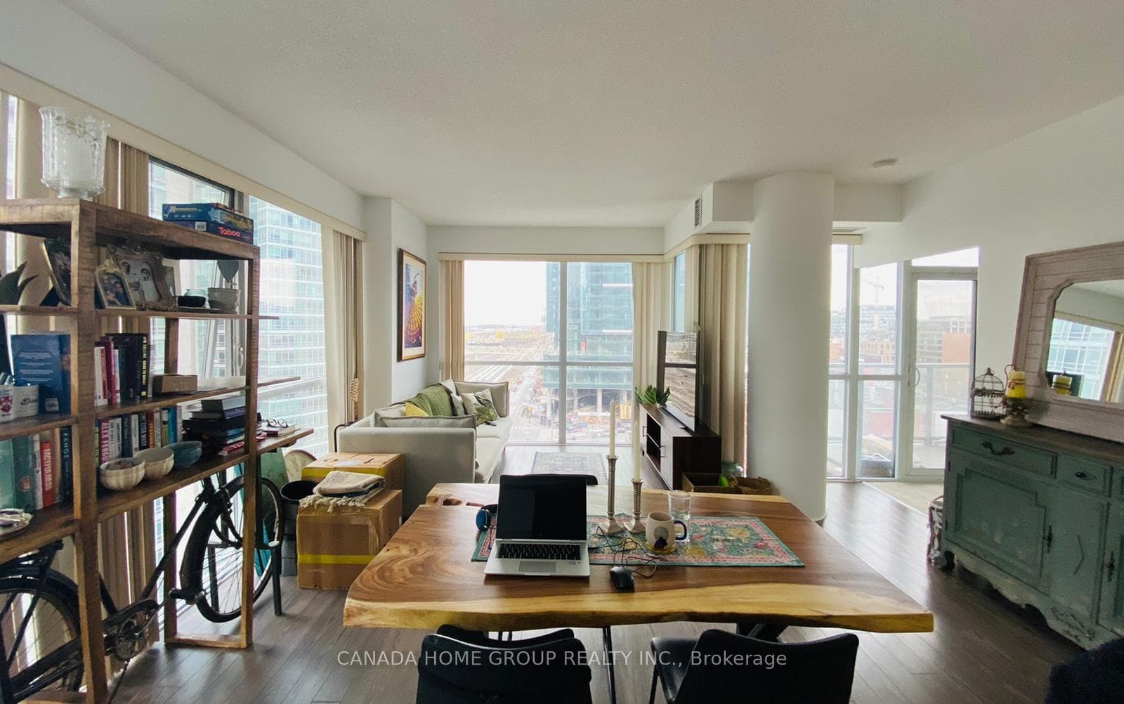 352 Front Street Unit 1106, Toronto C01