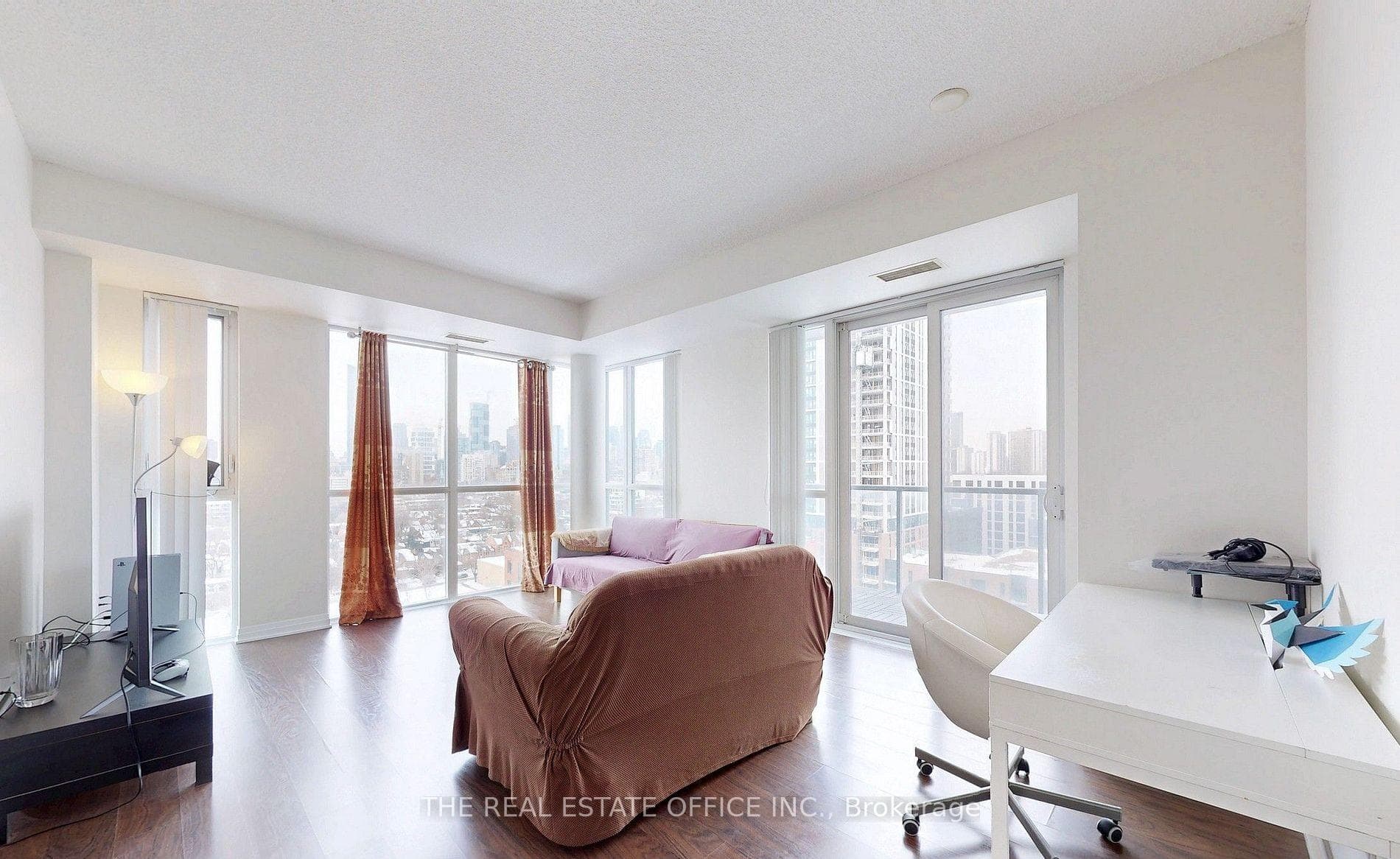 25 Cole Street Unit 1501, Toronto C08