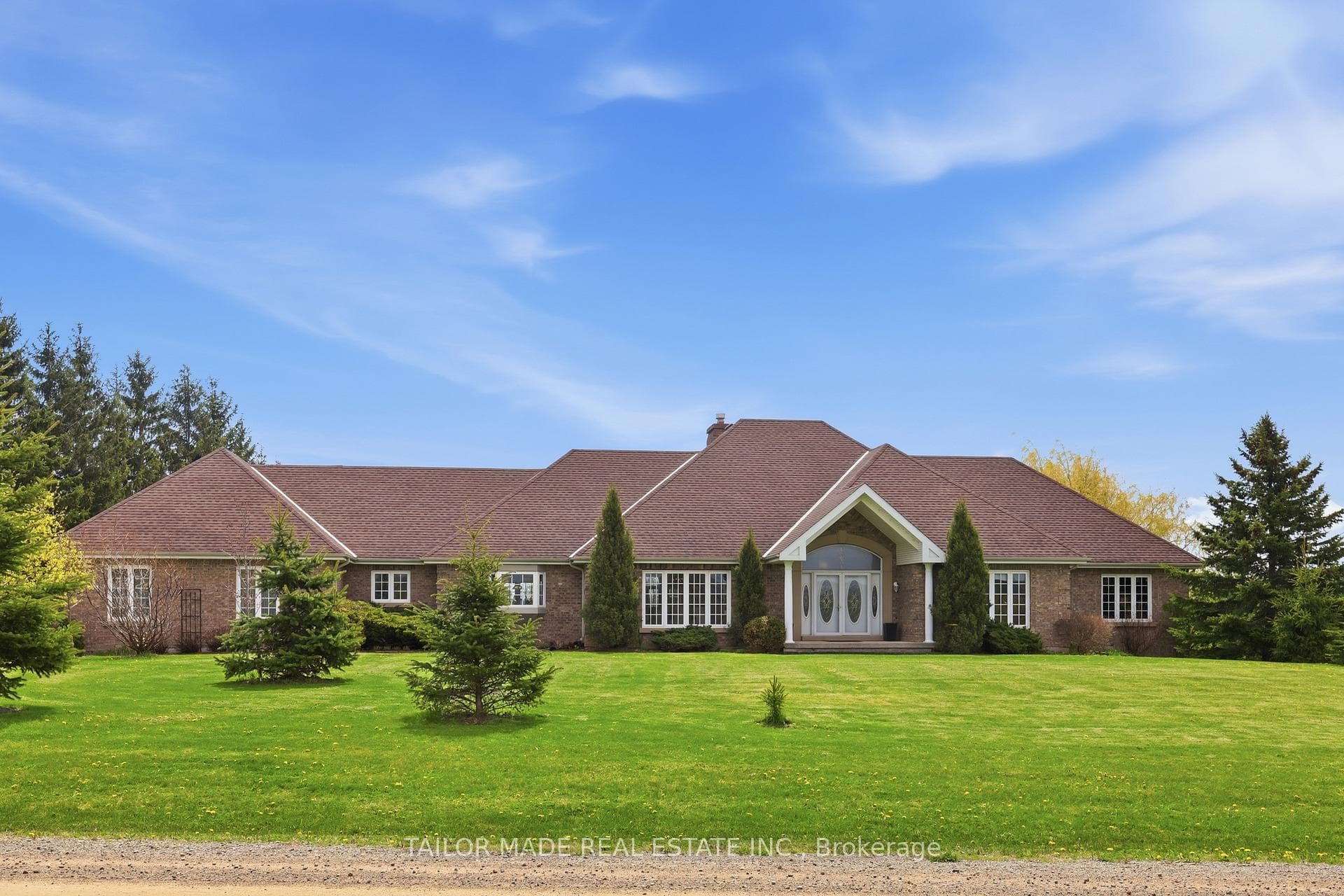 1749 Station Road, Caledon, ON L7C 3L2 - Photo 1