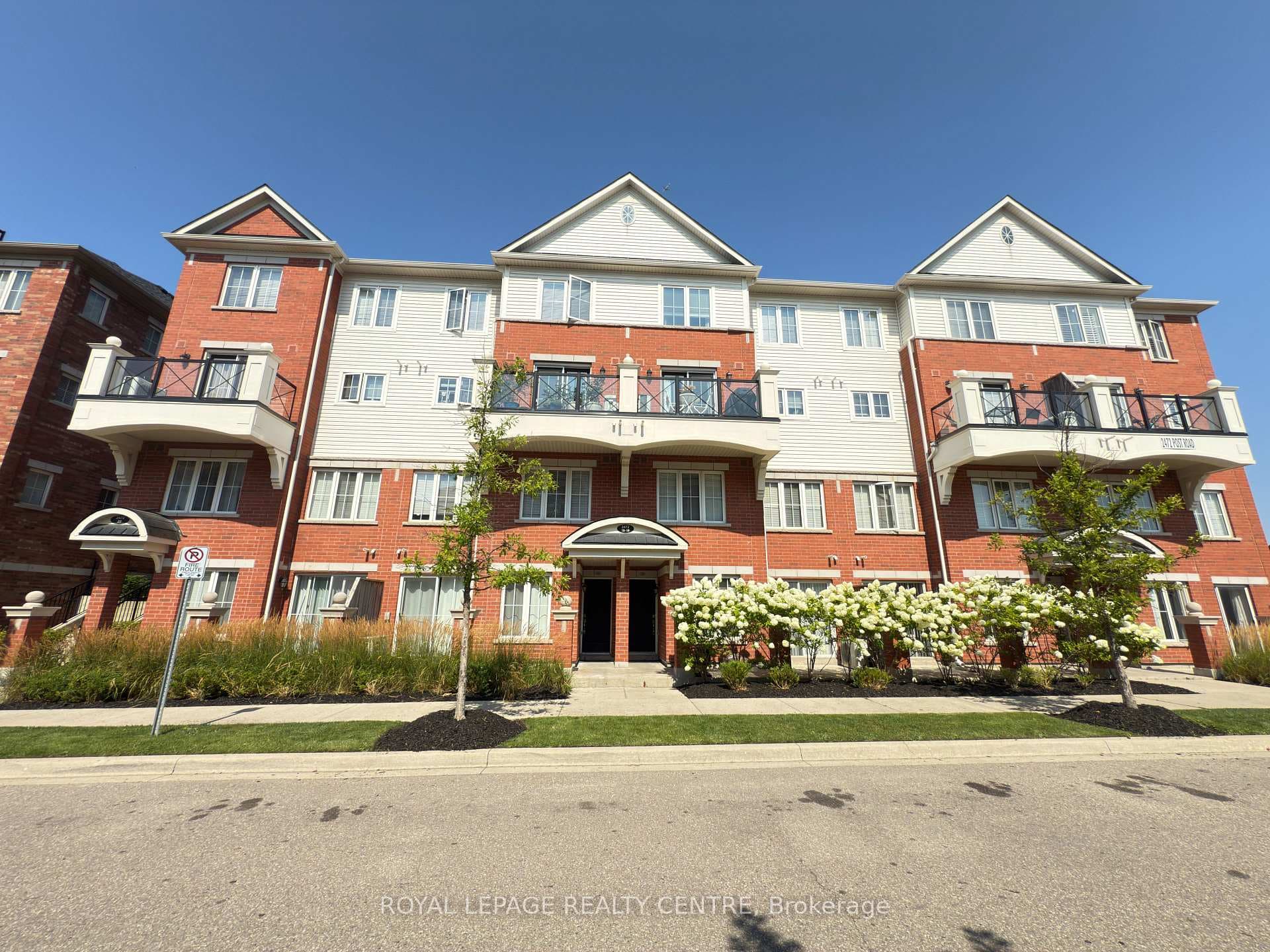 2472 Post Road Unit 19, Oakville