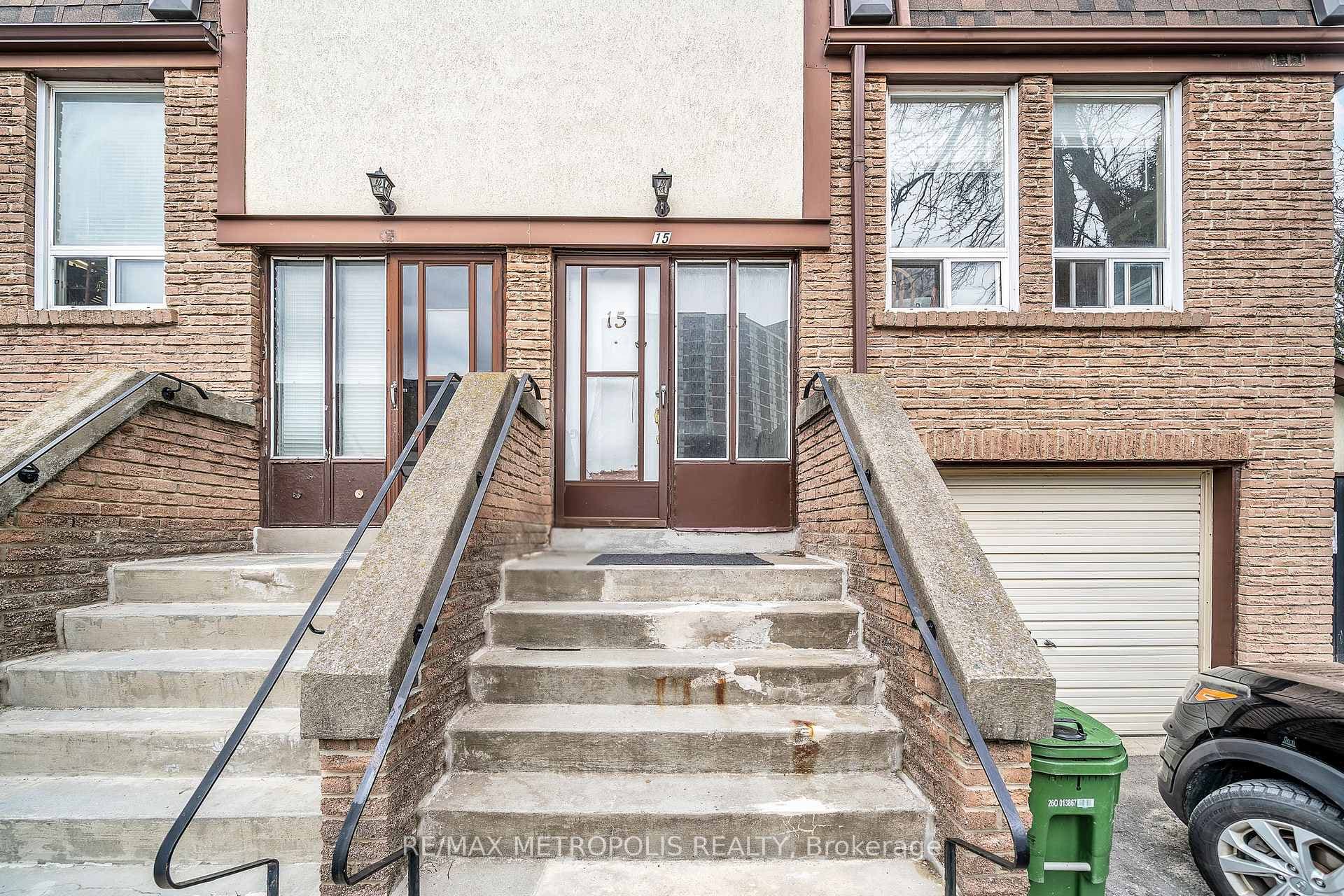 175 Trudelle Street Unit 15, Scarborough Town Centre, ON M1J 3K5 - Photo 1