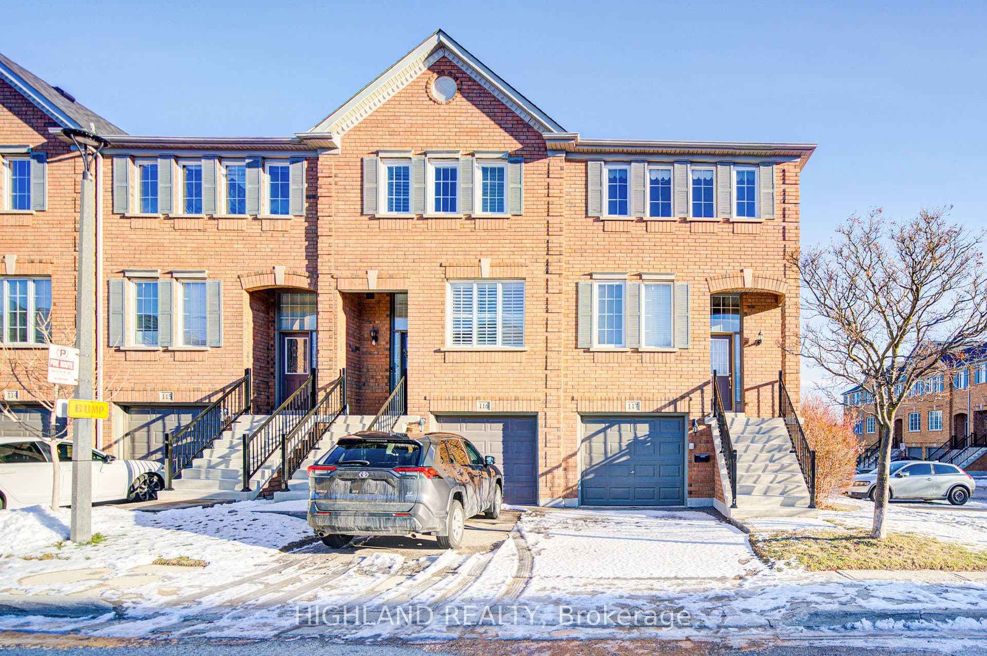 5530 Glen Erin Drive Unit 117, Mississauga, ON L5M 6E8 - Photo 1
