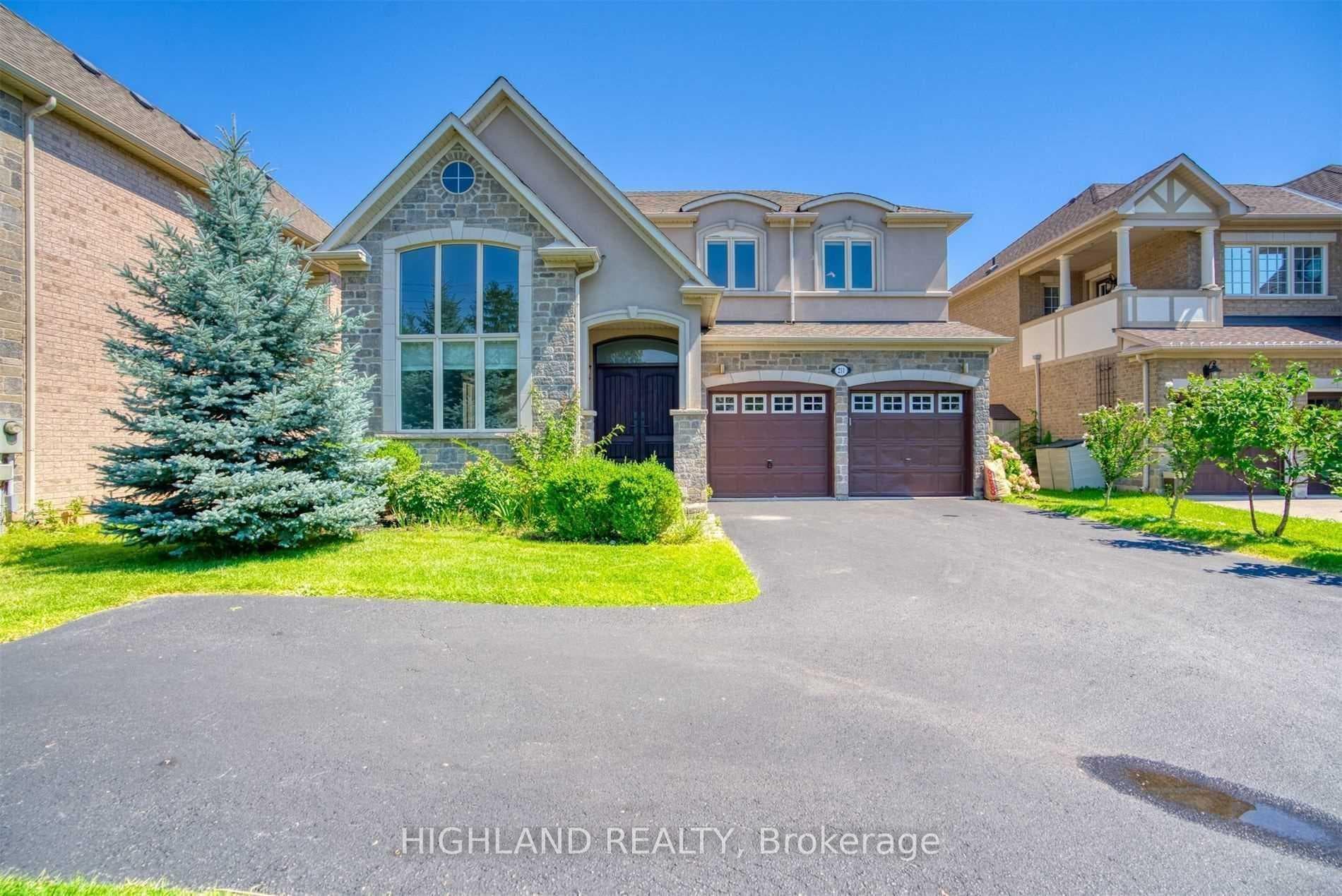 211 Burloak Drive, Oakville