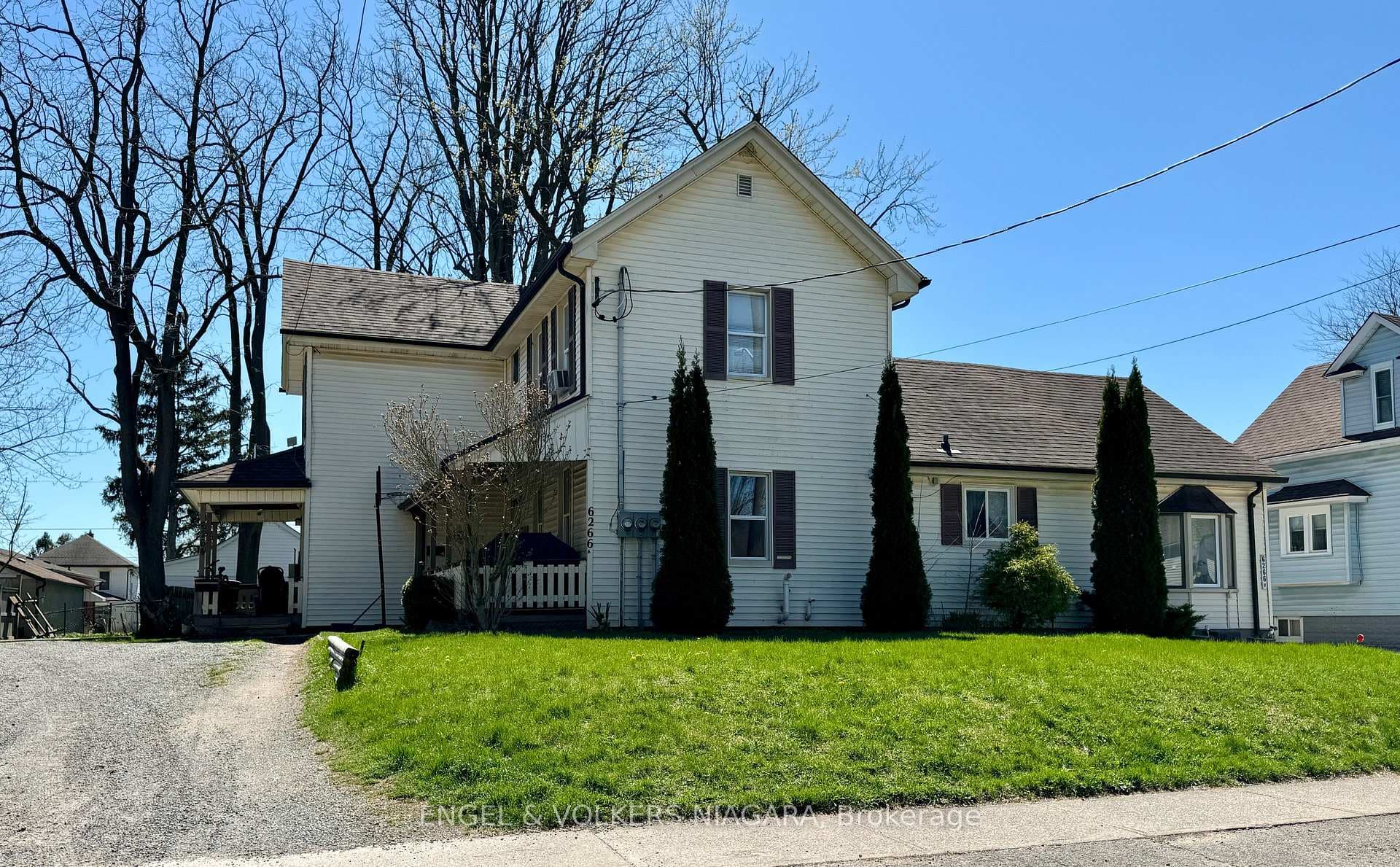 6266 Culp Street, Niagara Falls, ON L2G 2C1 - Photo 1