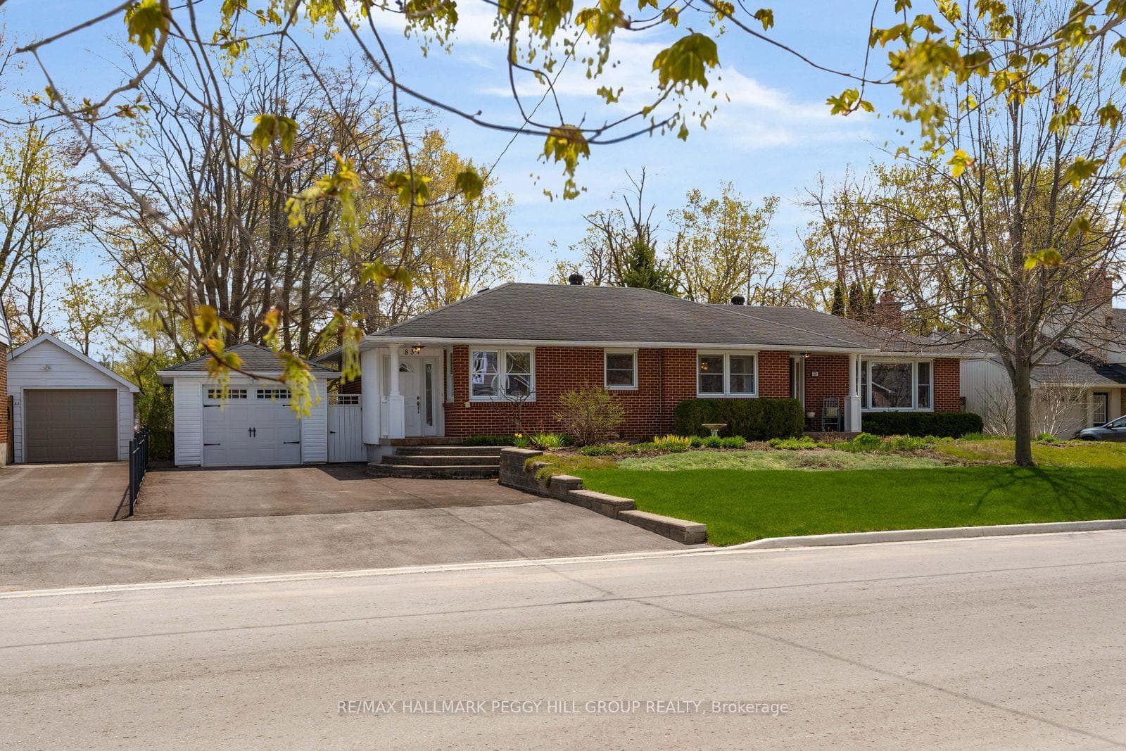 83 Eugenia Street, Barrie