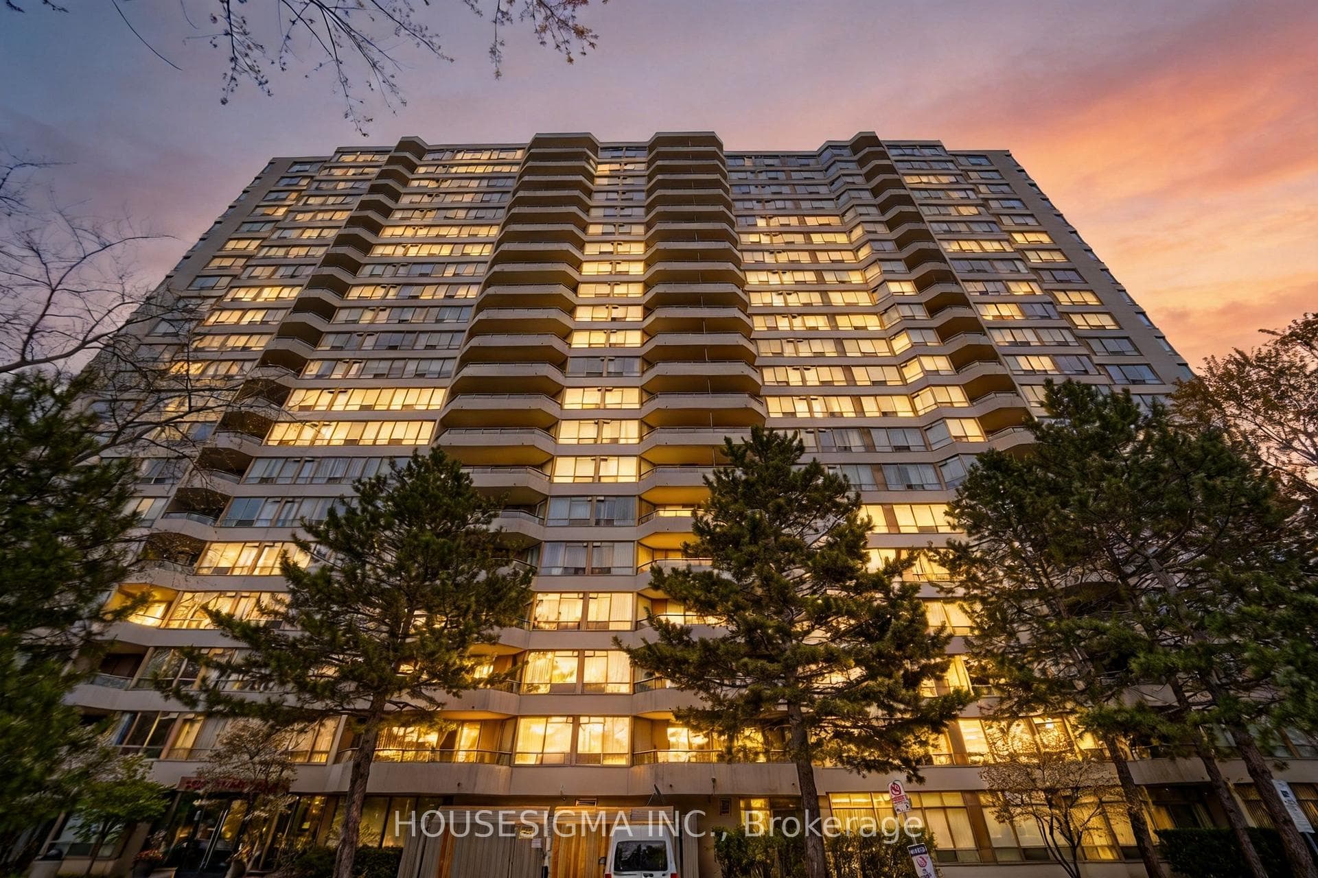 5 Greystone Walk Drive Unit 1602, Toronto E04