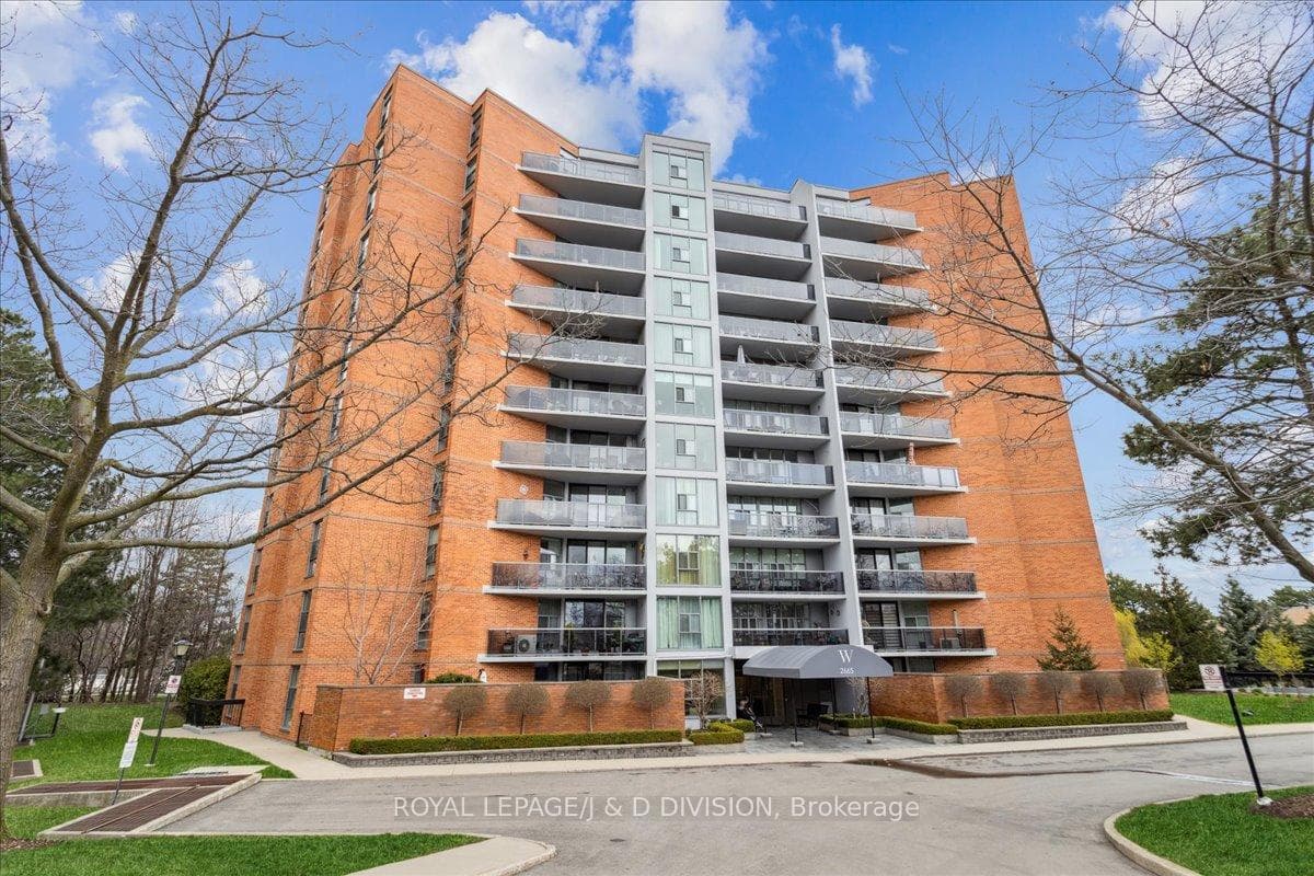 2665 Windwood Drive Unit 404, Mississauga, ON L5N 2P2 - Photo 1
