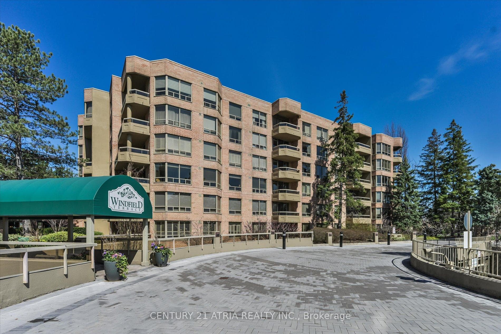 1210 Don Mills Road Unit 308, Don Mills / Parkwoods / Victoria Village, ON M3B 3N9 - Photo 1
