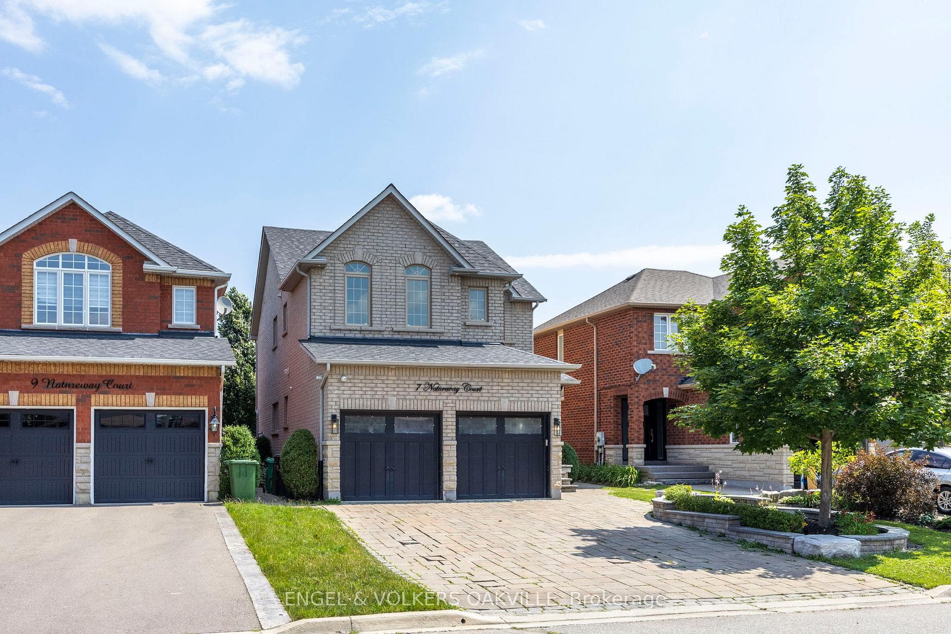 7 Natureway Court, Caledon