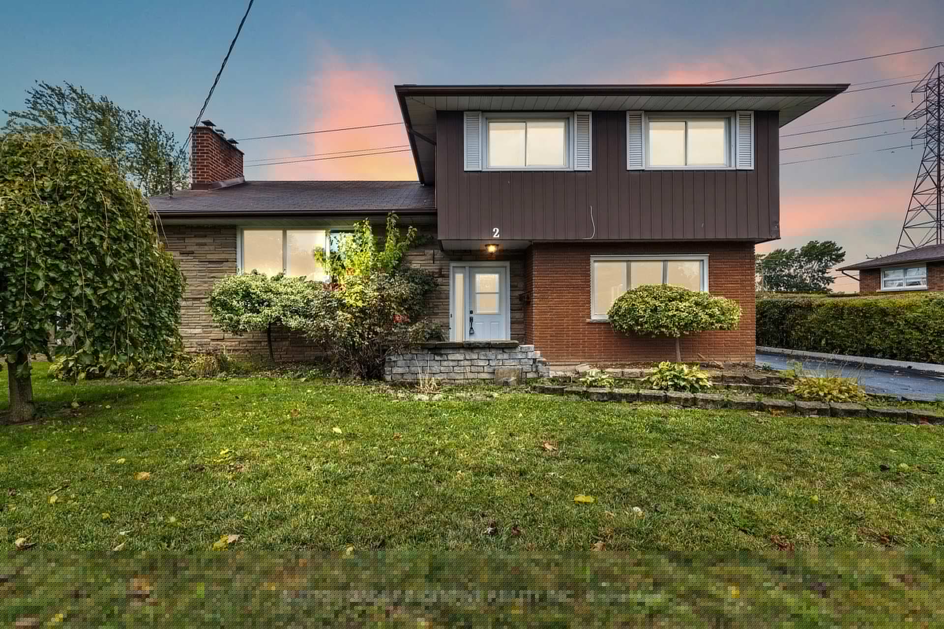 2 Hendershot Avenue, Welland, ON L3B 1G9 - Photo 1