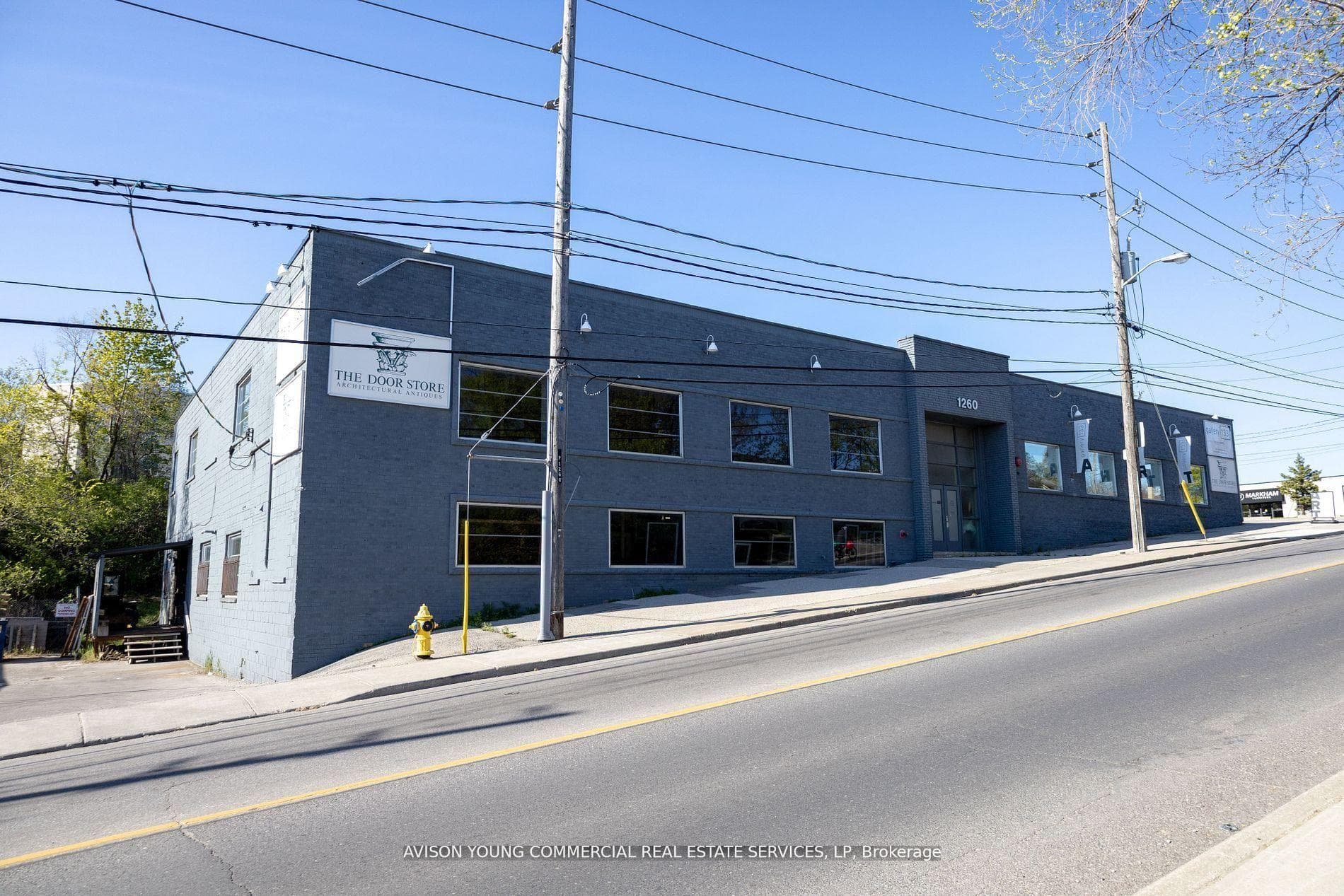 1260 Castlefield Avenue Unit 2, York / Weston, ON M6B 1G3 - Photo 1