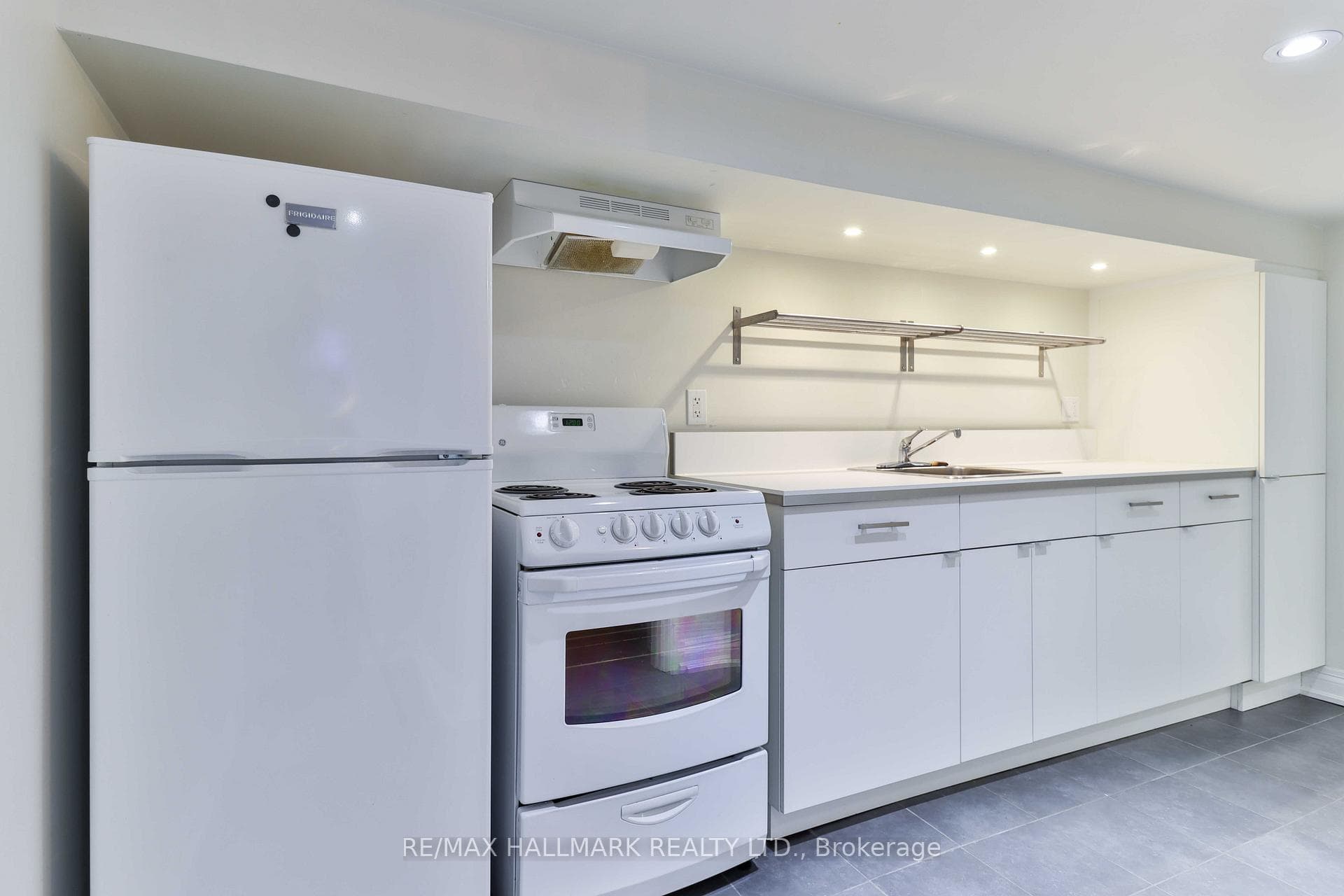 281 Symington Avenue, Bloor West Village / Swansea, ON M6P 3W7 - Photo 1