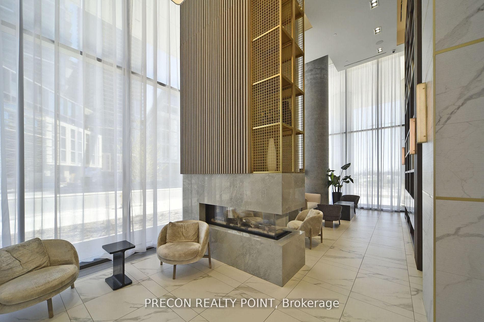 950 Portage Parkway Unit 5712, Vaughan