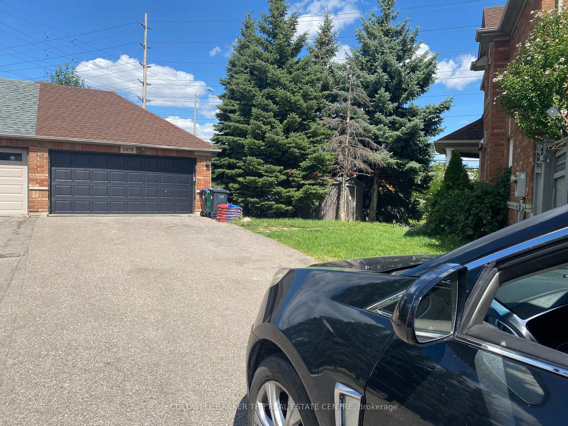 5978 Winston Churchill Boulevard, Mississauga, ON L5M 6K2 - Photo 1