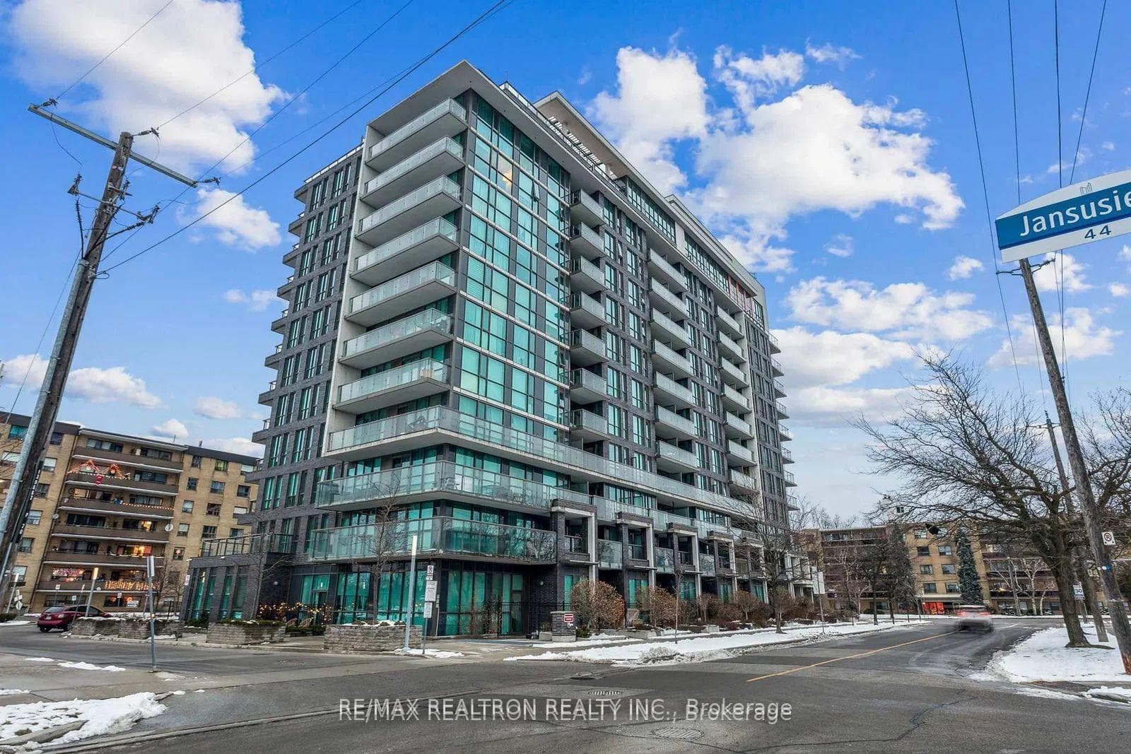 80 Esther Lorrie Drive Unit 803, Etobicoke (West Mall / Rexdale), ON M9W 0C6 - Photo 1
