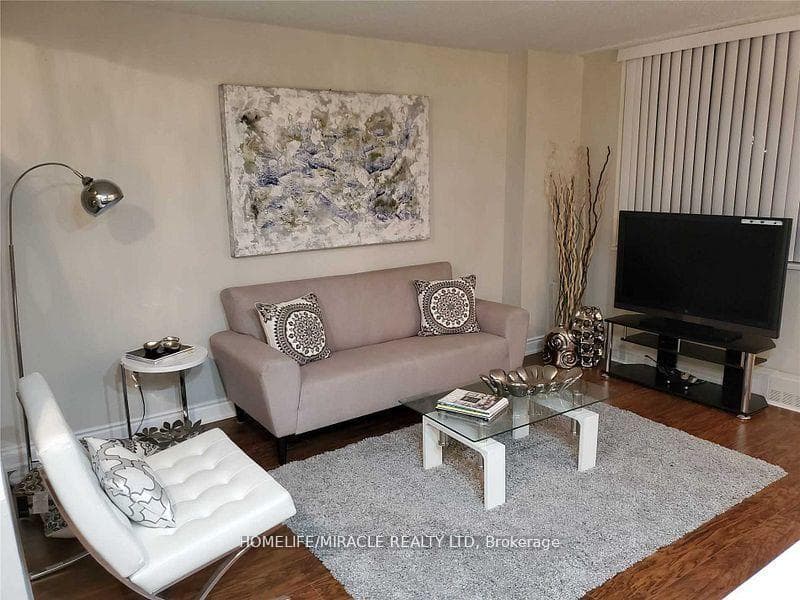 1050 Stainton Drive Unit 134, Mississauga, ON L5C 2T7 - Photo 1