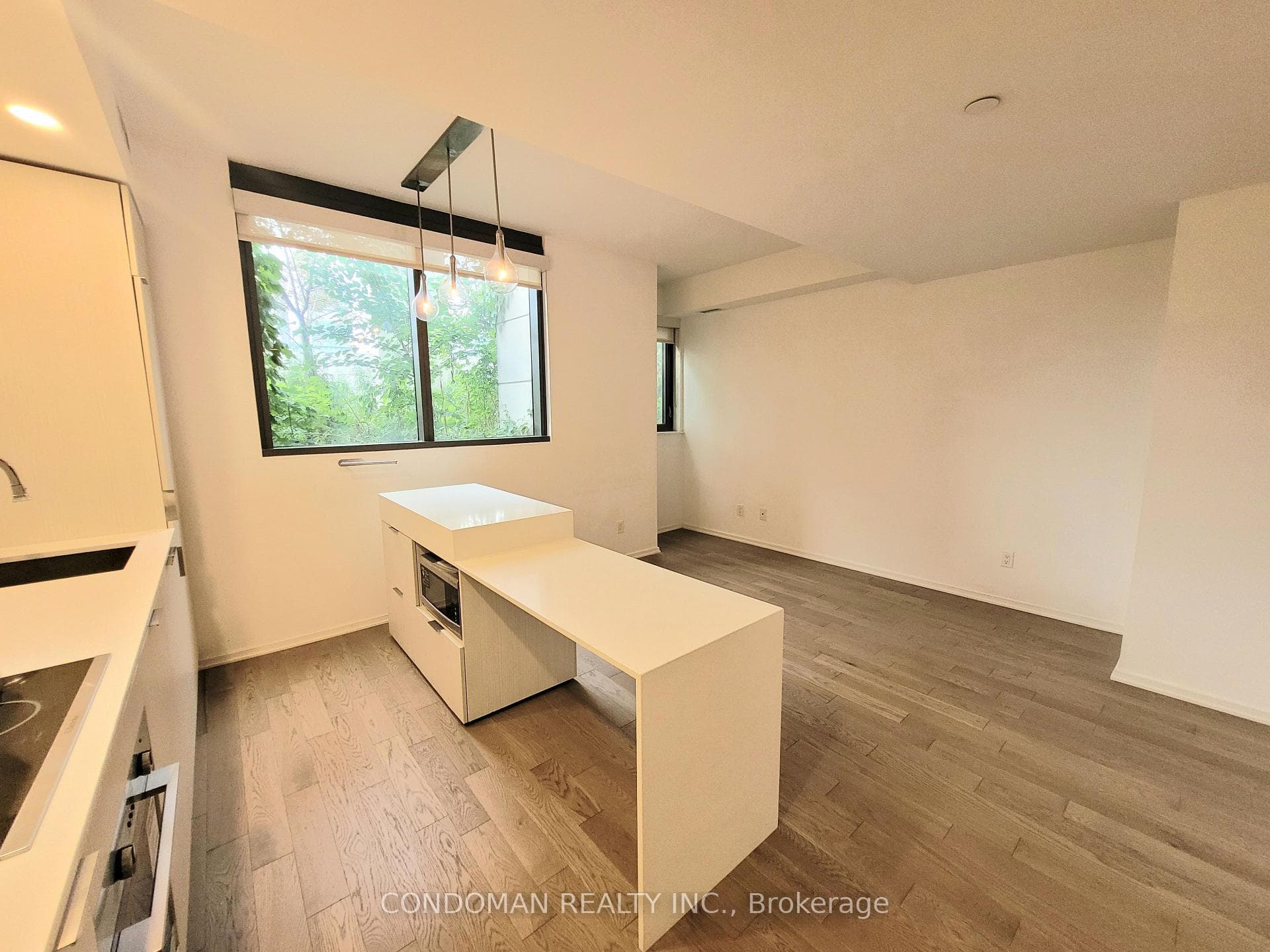 12 Bonnycastle Street Unit 204, Regent Park / Cabbagetown / St. James Town, ON M5A 3T7 - Photo 1