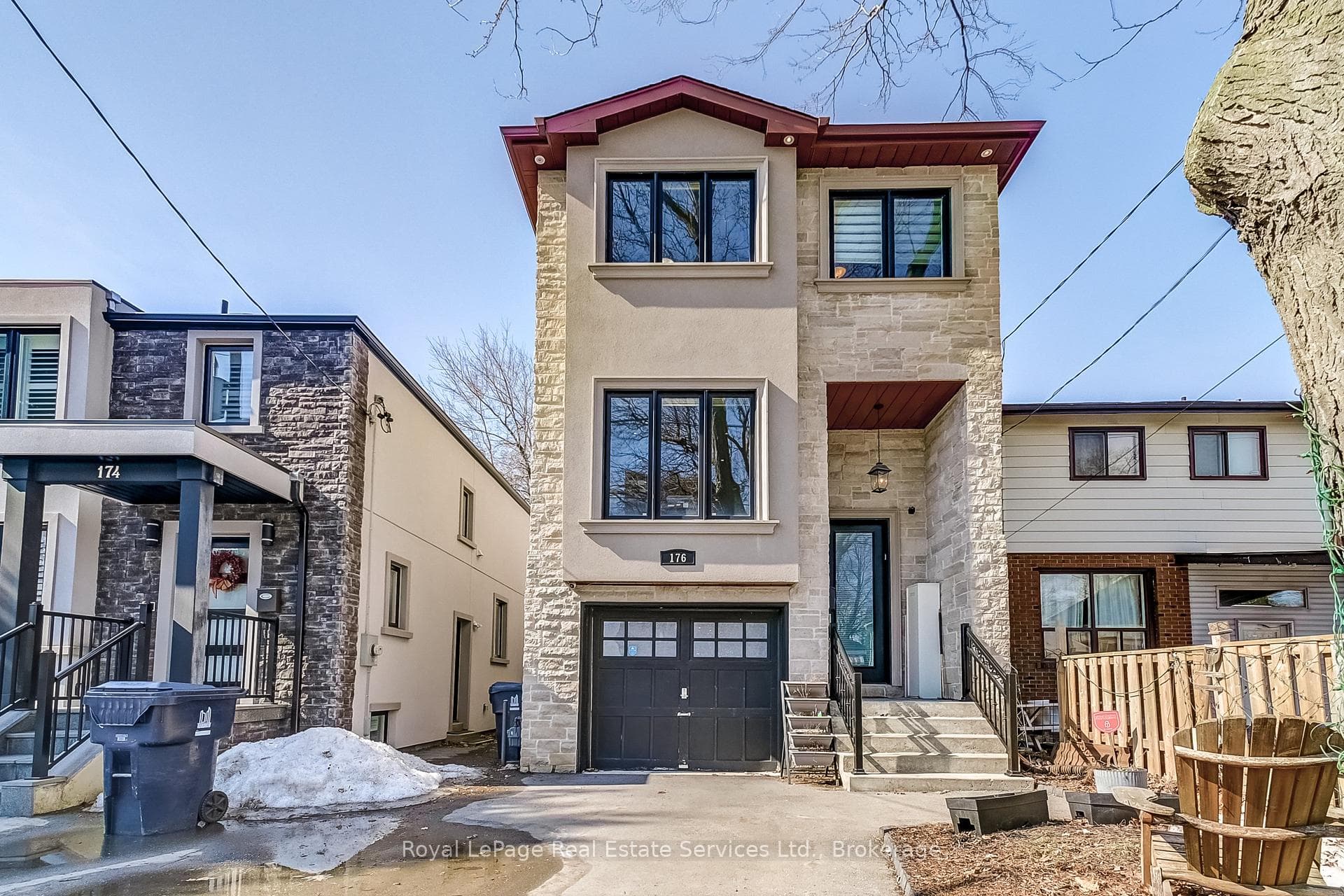 176 Leyton Avenue, Birch Cliff / Cliffside, ON M1L 3V6 - Photo 1