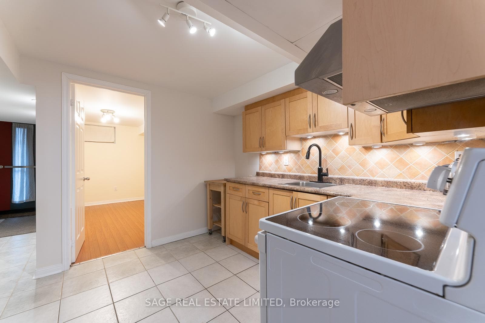 38 Osler Street Unit BASEMENT, Bloor West Village / Swansea, ON M6P 4A2 - Photo 1