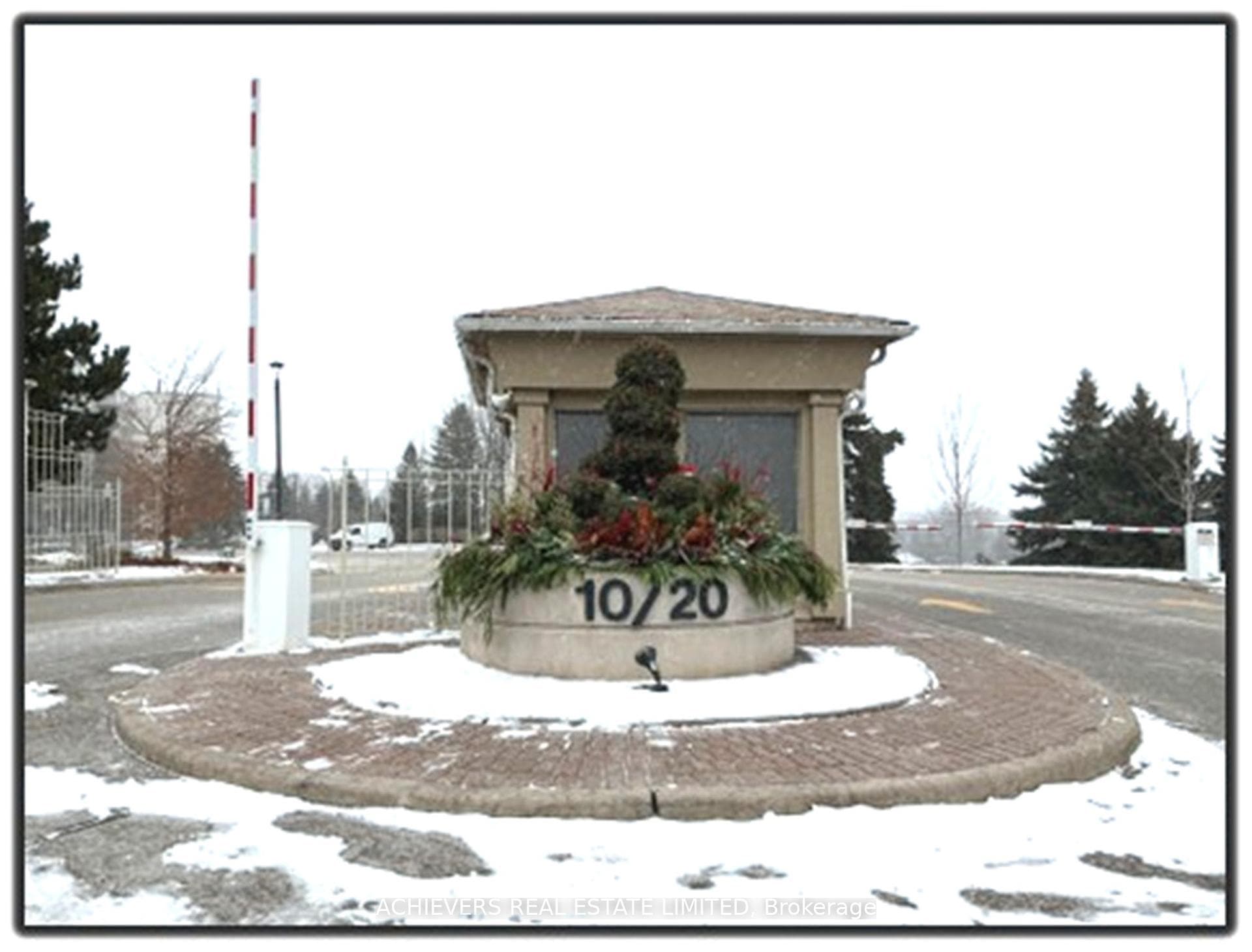 10 Guildwood Parkway Unit 926, Scarborough Town Centre, ON M1E 5B5 - Photo 1