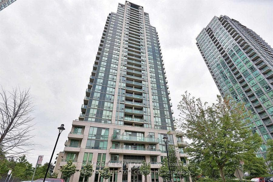 3515 Kariya Dr Drive Unit 1002, Mississauga, ON L5B 0C1 - Photo 1