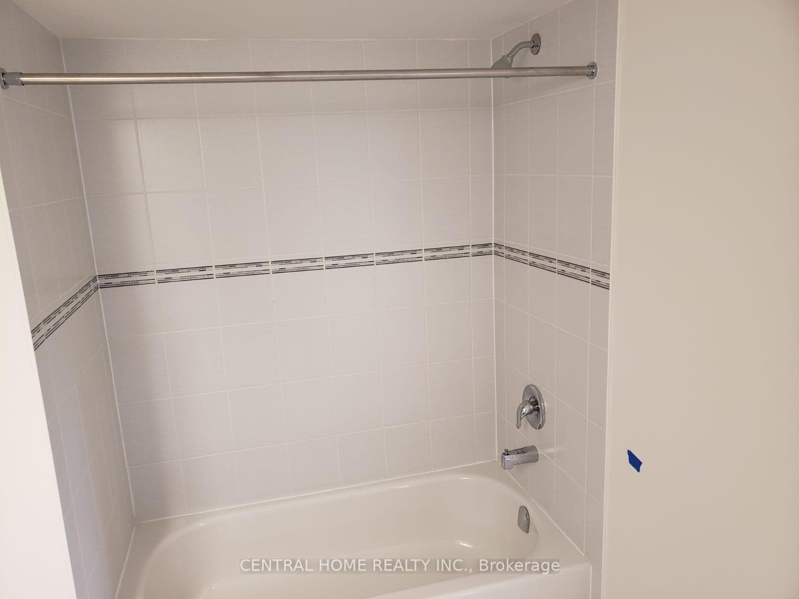 2526 Rosedrop path Path, Oshawa, ON L1L 0L4 - Photo 1