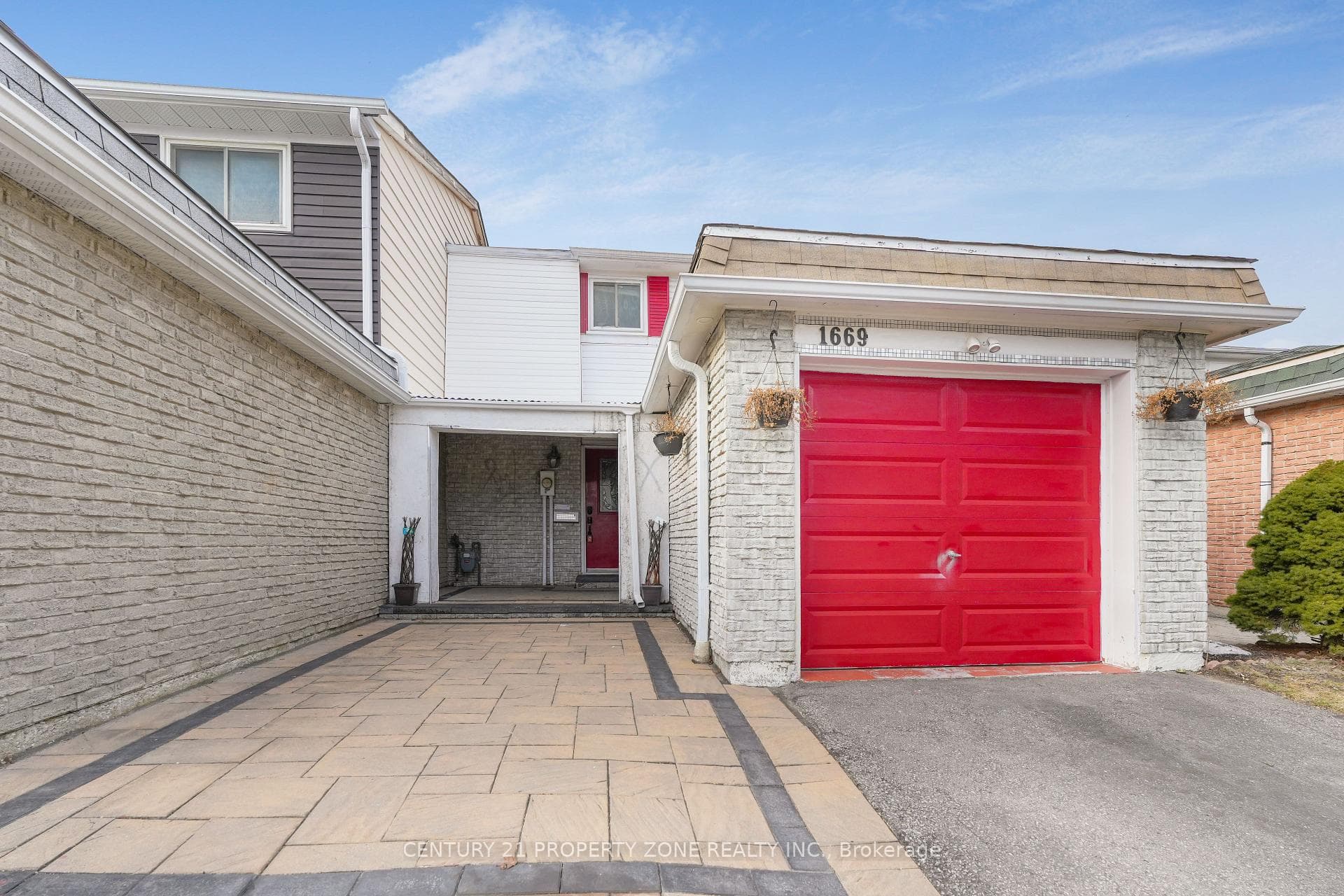1669 Alwin Circle, Pickering, ON L1V 2W1 - Photo 1