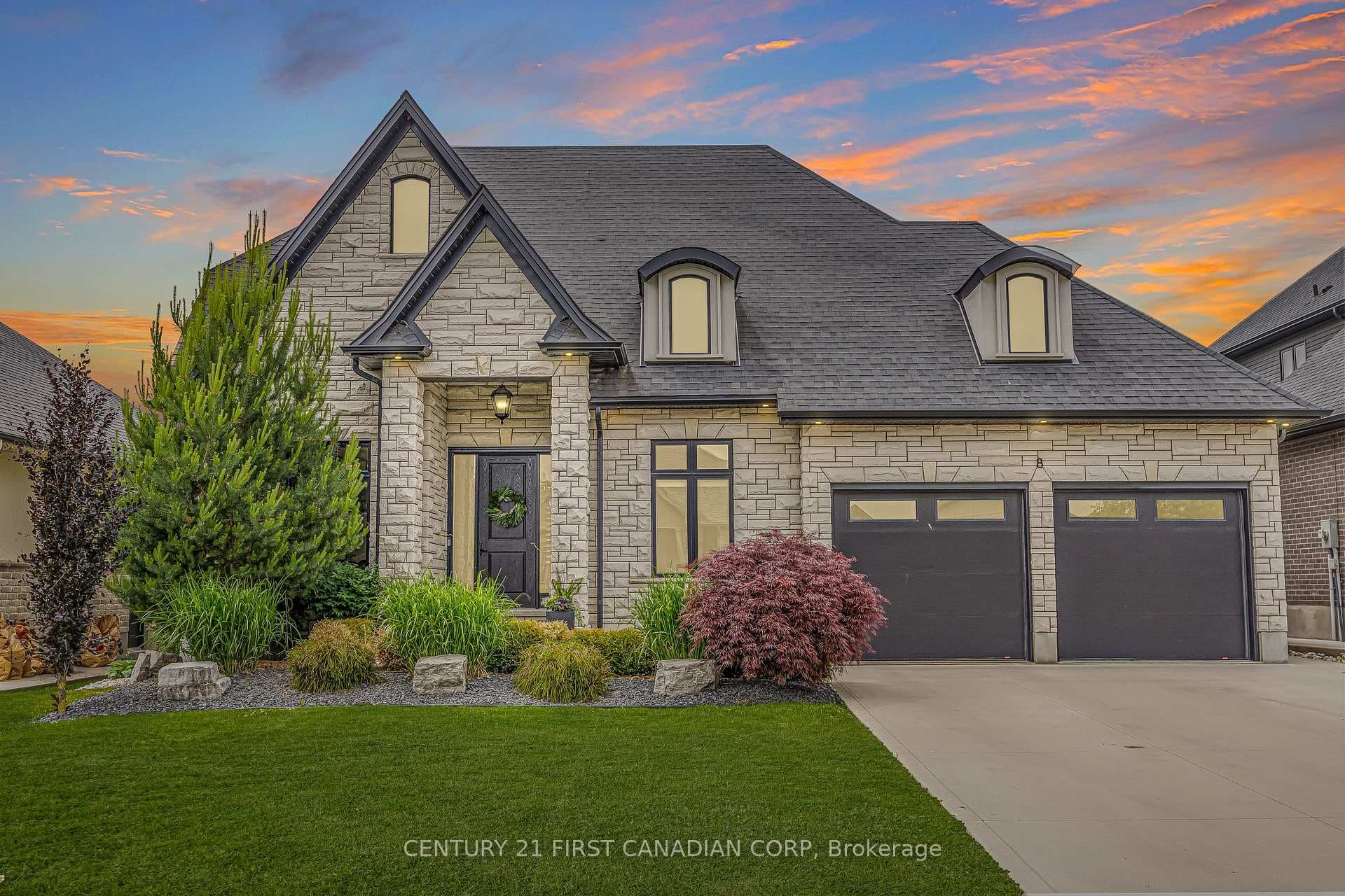 8 Oscar Davis Court, Strathroy-Caradoc, ON N7G 0G3 - Photo 1
