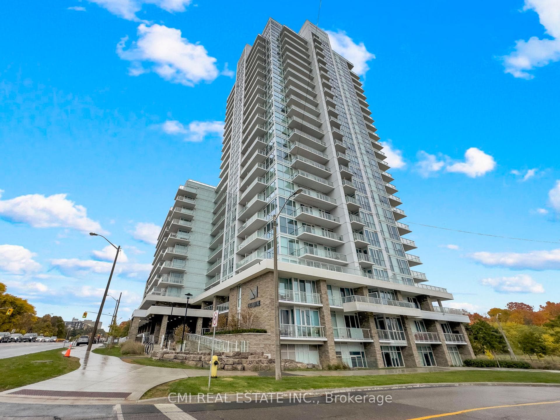 10 Deerlick Court Unit 810, Don Mills / Parkwoods / Victoria Village, ON M3A 0A7 - Photo 1