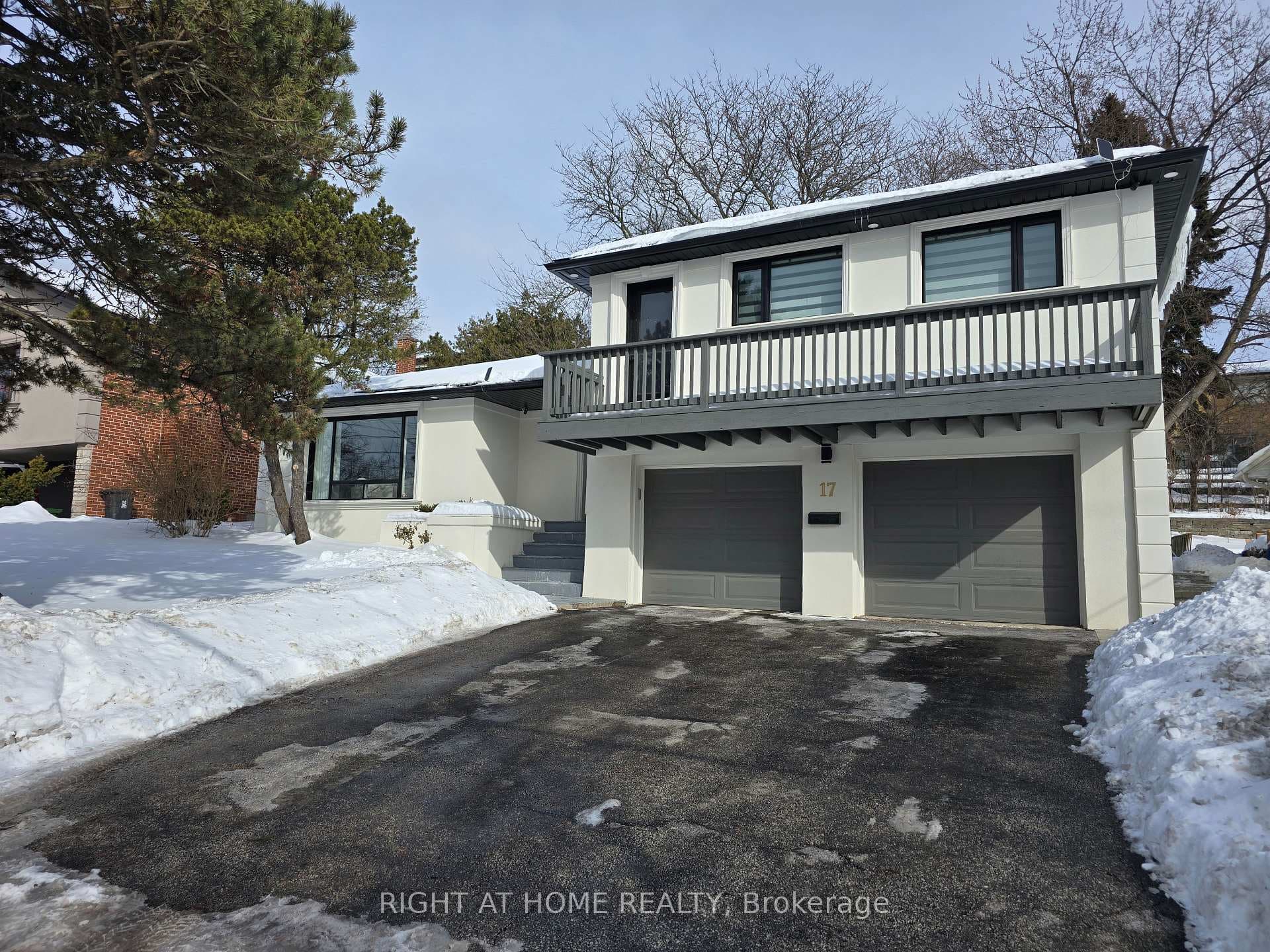 17 Olsen Drive Unit Unit B, Don Mills / Parkwoods / Victoria Village, ON M3A 3J1 - Photo 1