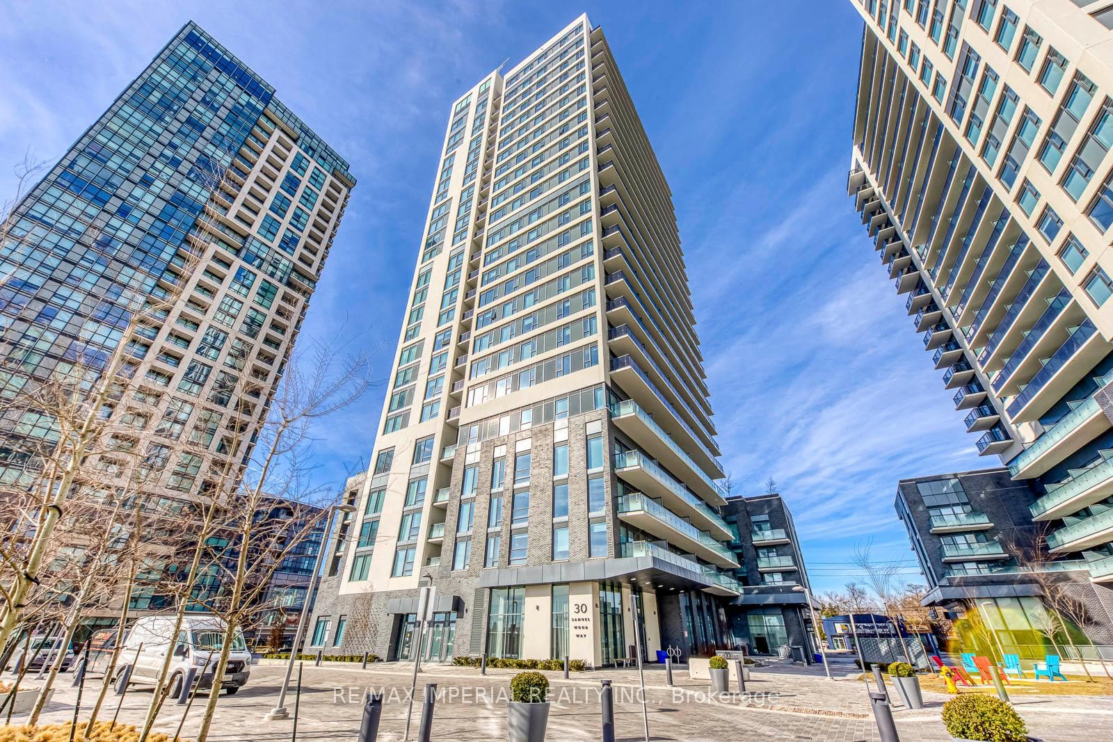 30 Samuel Wood Way Unit 204, Etobicoke (Islington / Rexdale), ON M9B 1B1 - Photo 1