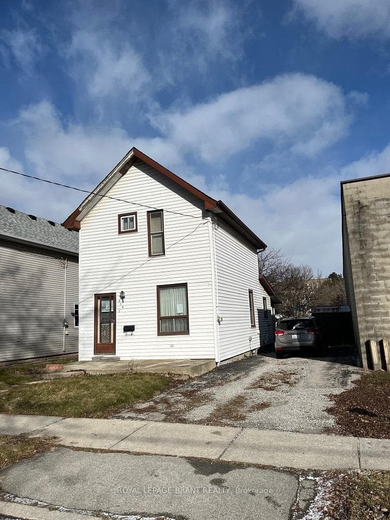 215 Chapel Street, Norfolk, ON N3Y 1N7 - Photo 1