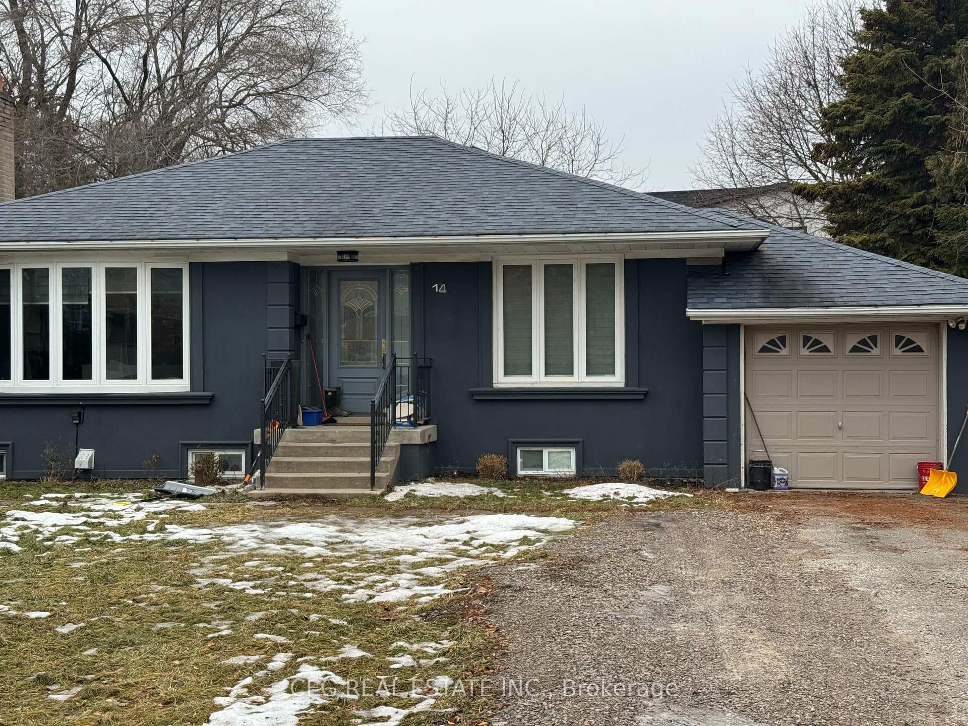 14 Robson Place Unit Main Floor Unit, Thornhill / Willowdale, ON M2R 2Y4 - Photo 1