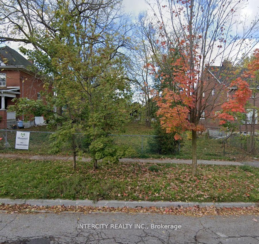 39 Roseview Avenue, Richmond Hill, ON L4C 1C7 - Photo 1