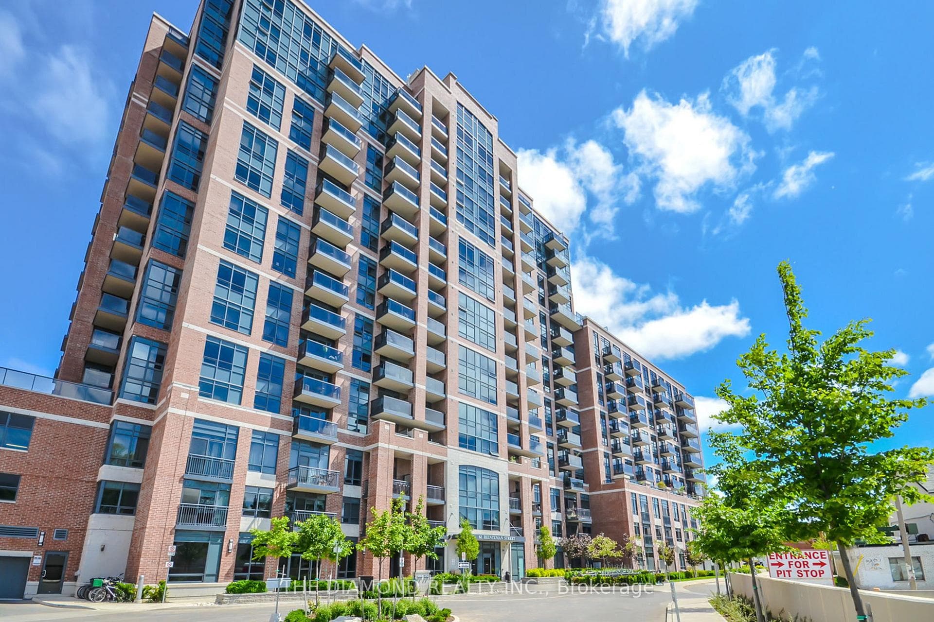 61 Heintzman Street Unit 1501, Bloor West Village / Swansea, ON M6P 5A2 - Photo 1