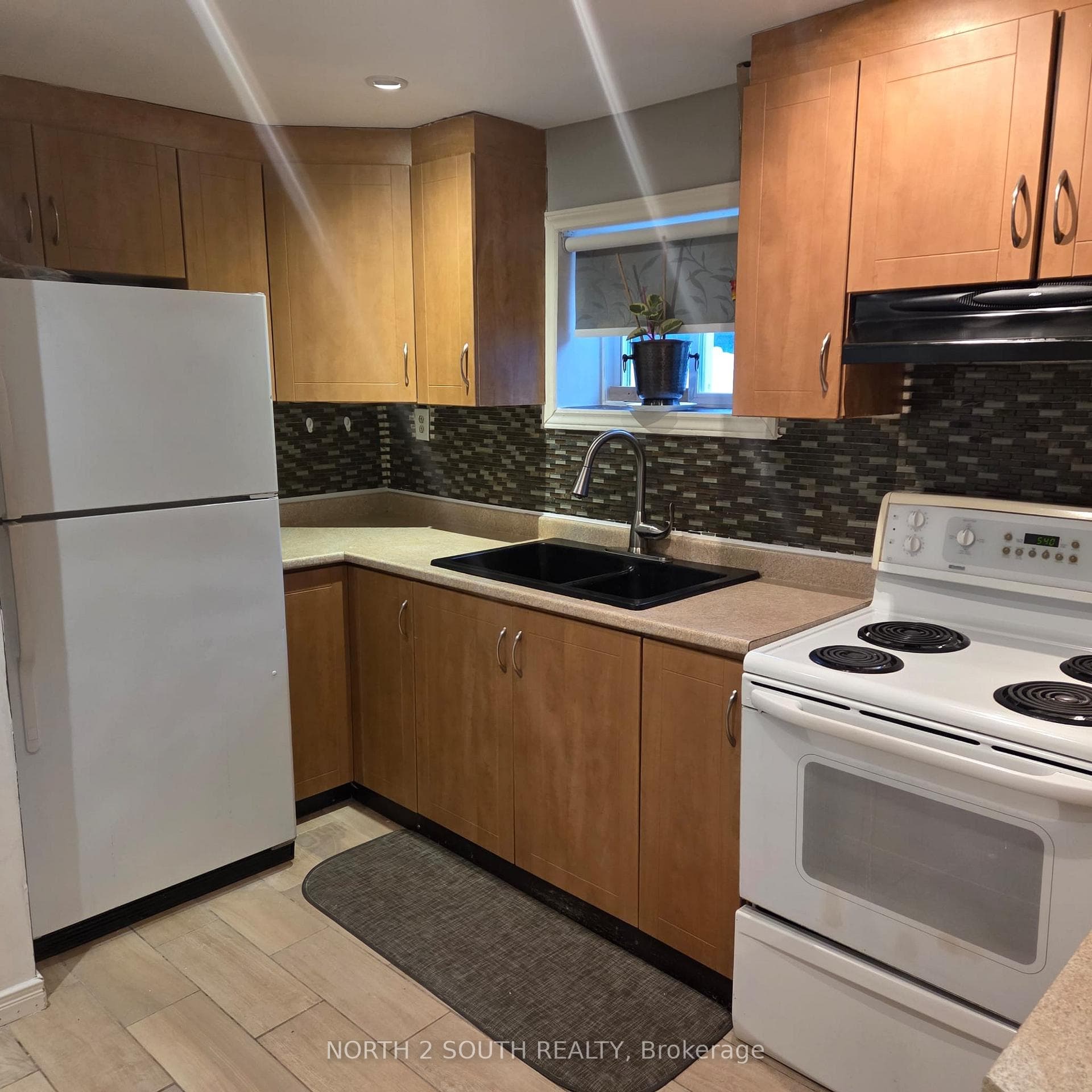 7739 Priory Crescent Unit Bsmt, Mississauga, ON L4T 3H6 - Photo 1