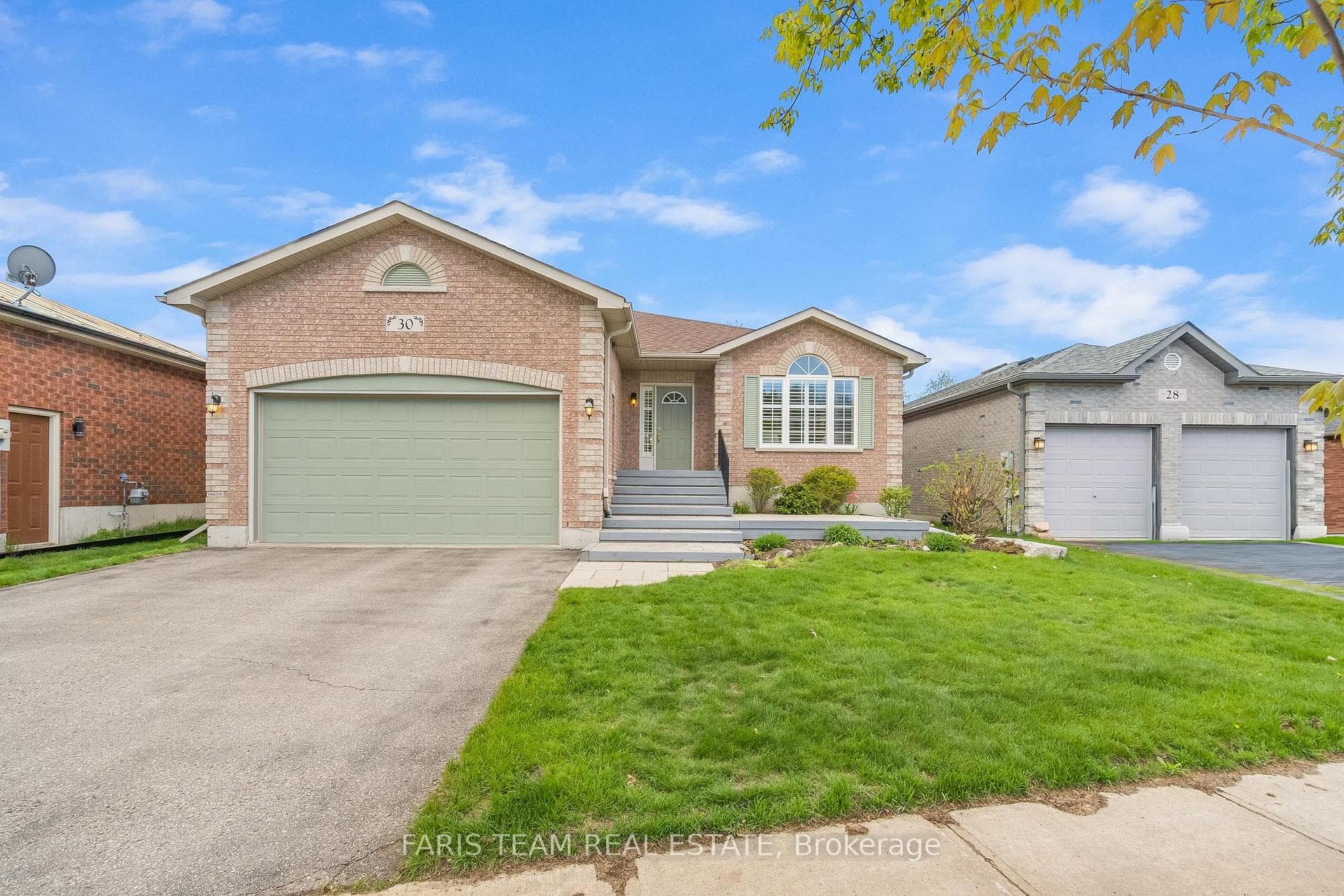 30 Wildflower Court, Barrie