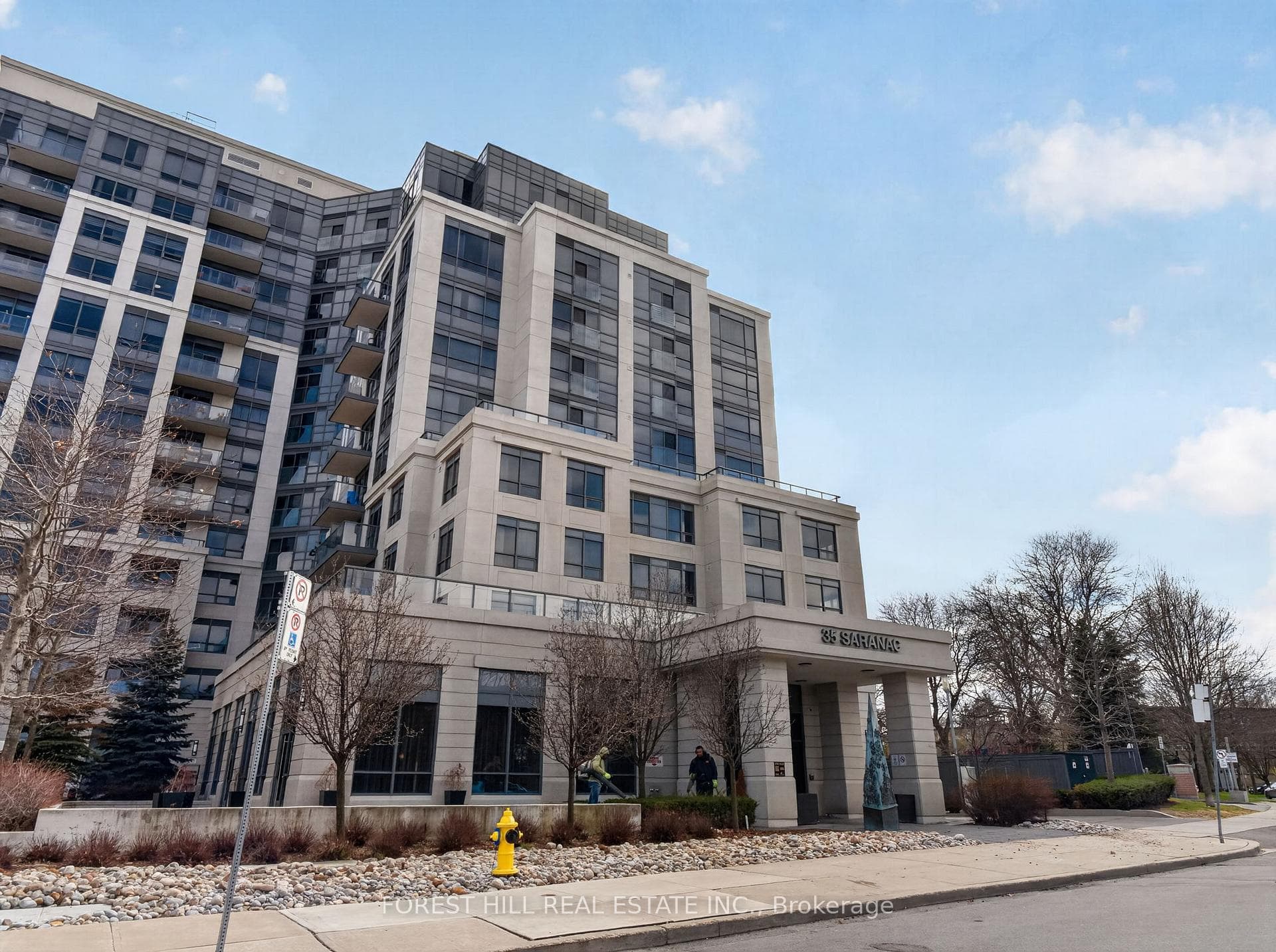 35 Saranac Boulevard Unit 224, Lawrence Park / Bedford Park, ON M6A 2G4 - Photo 1