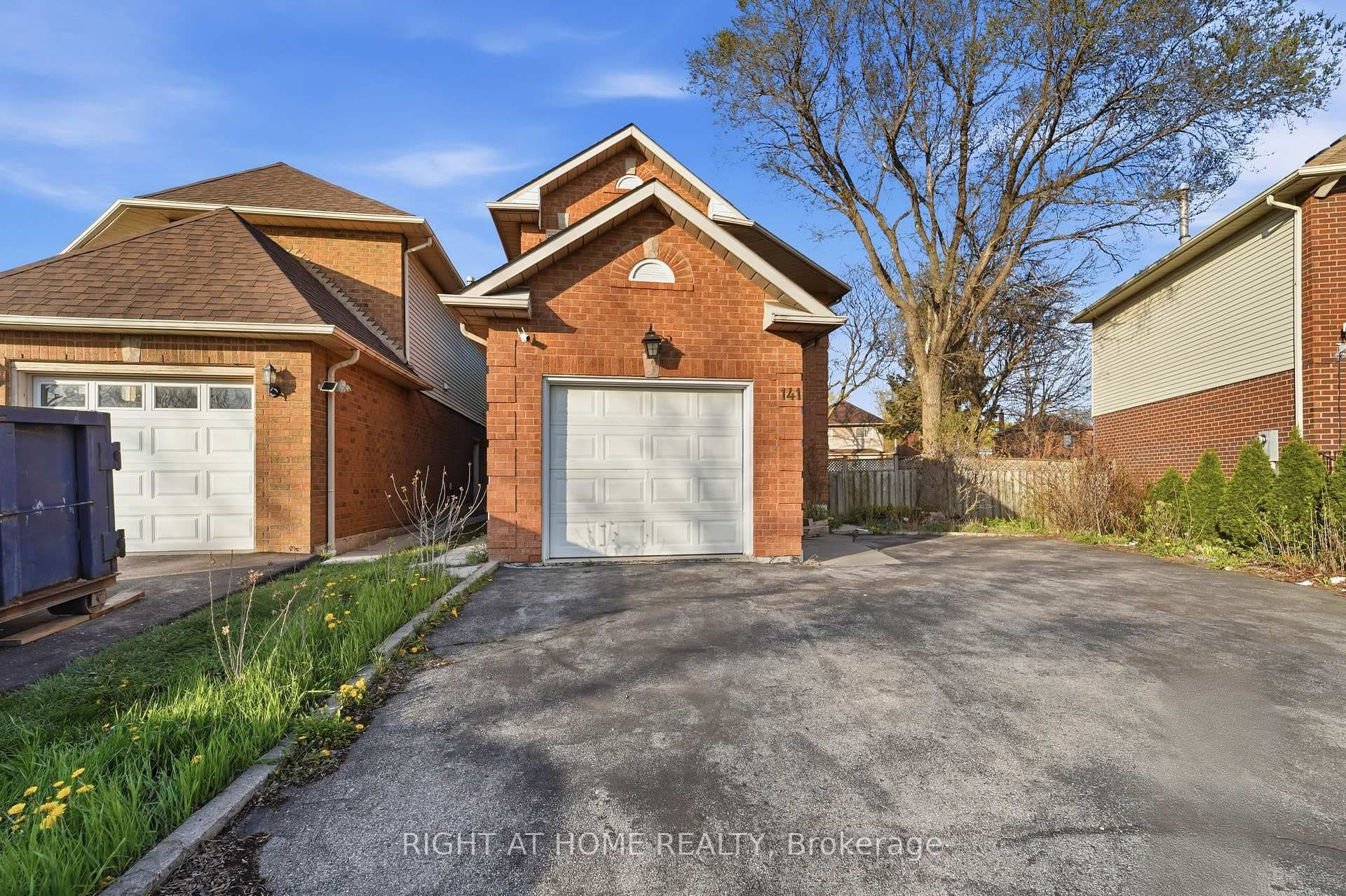 141 Sandown Avenue, Birch Cliff / Cliffside, ON M1N 3W6 - Photo 1