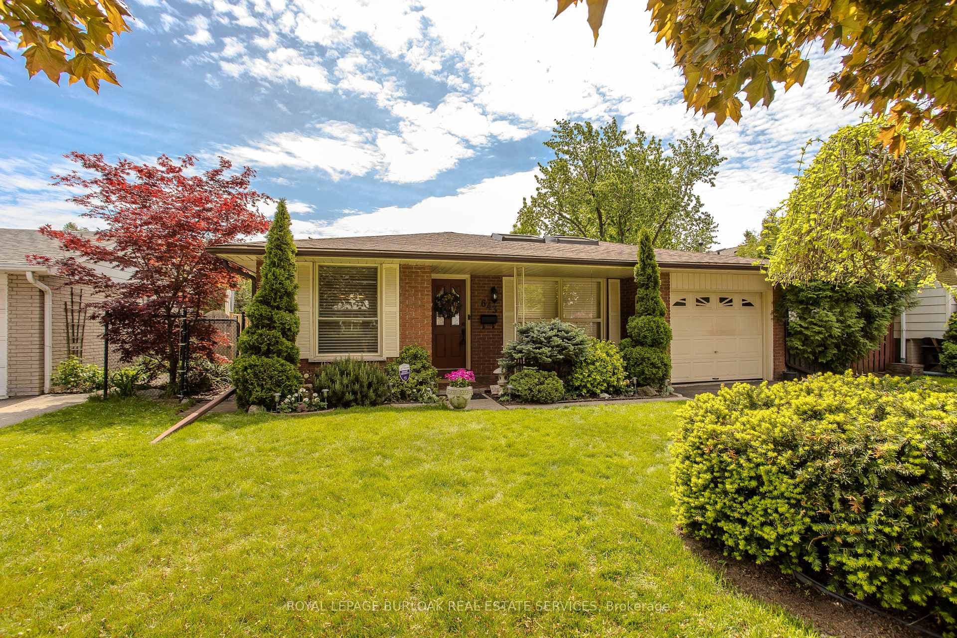 643 Artreva Crescent, Burlington