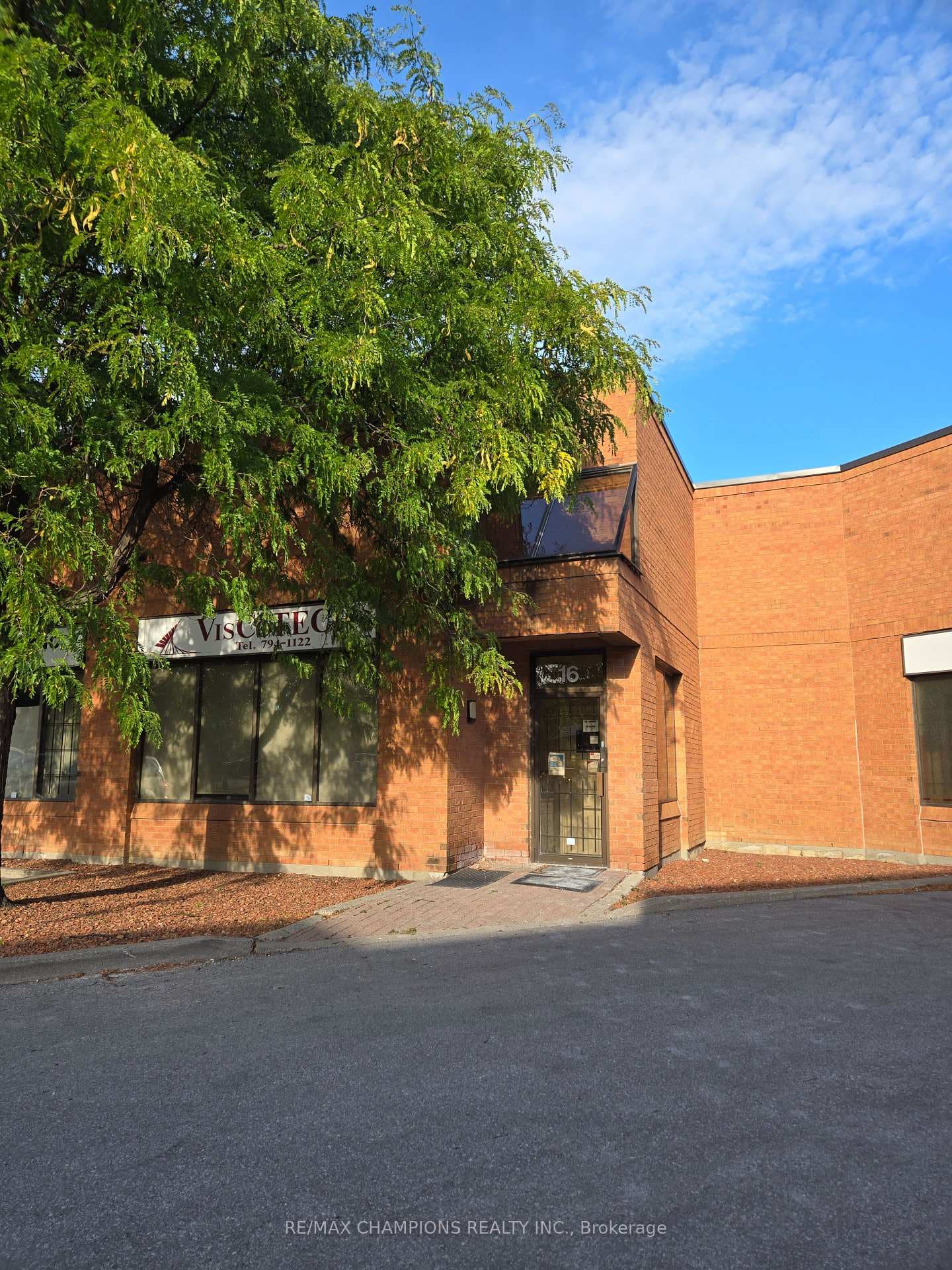 3 Brewster Road Unit 16, Brampton, ON L6T 5G9 - Photo 1