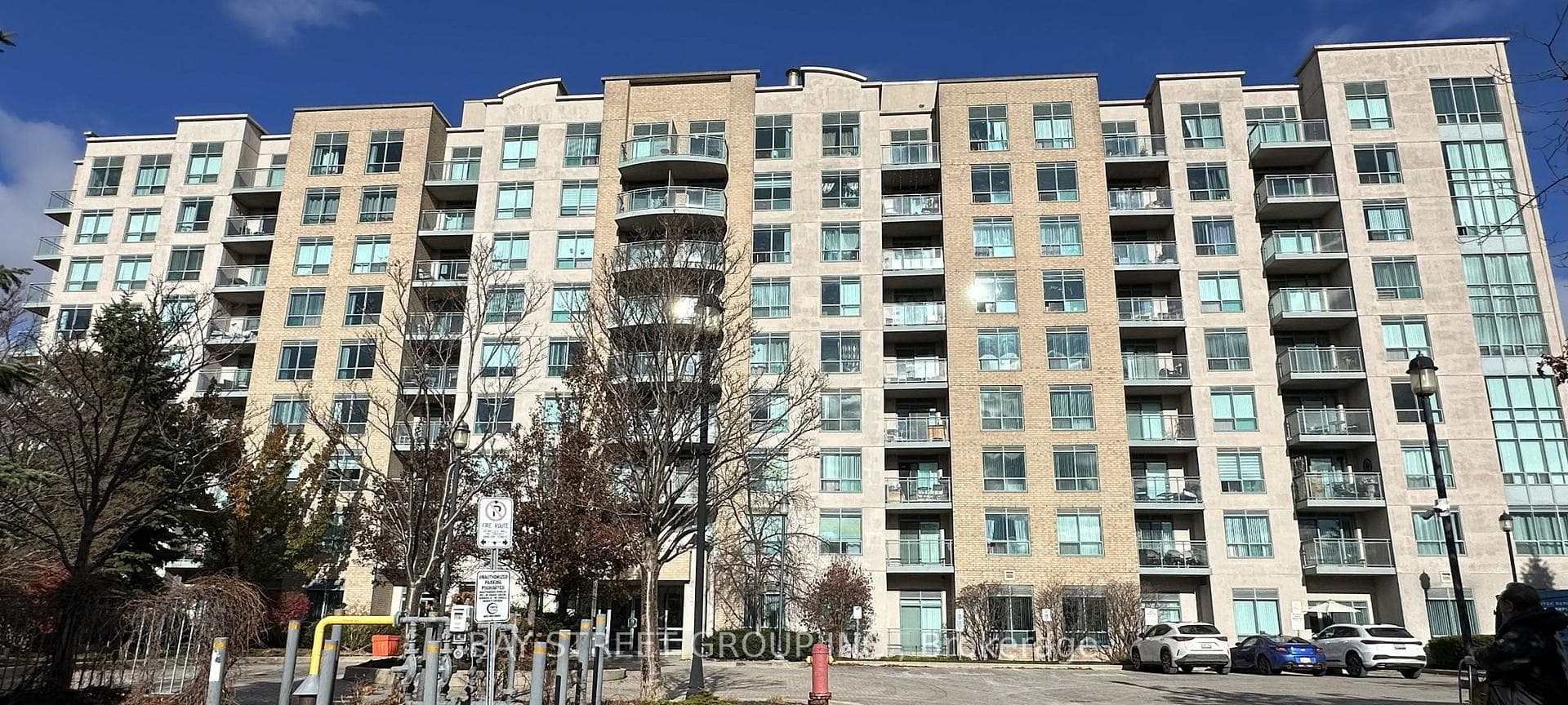 51 Baffin Court Unit 611, Richmond Hill, ON L4B 4P6 - Photo 1