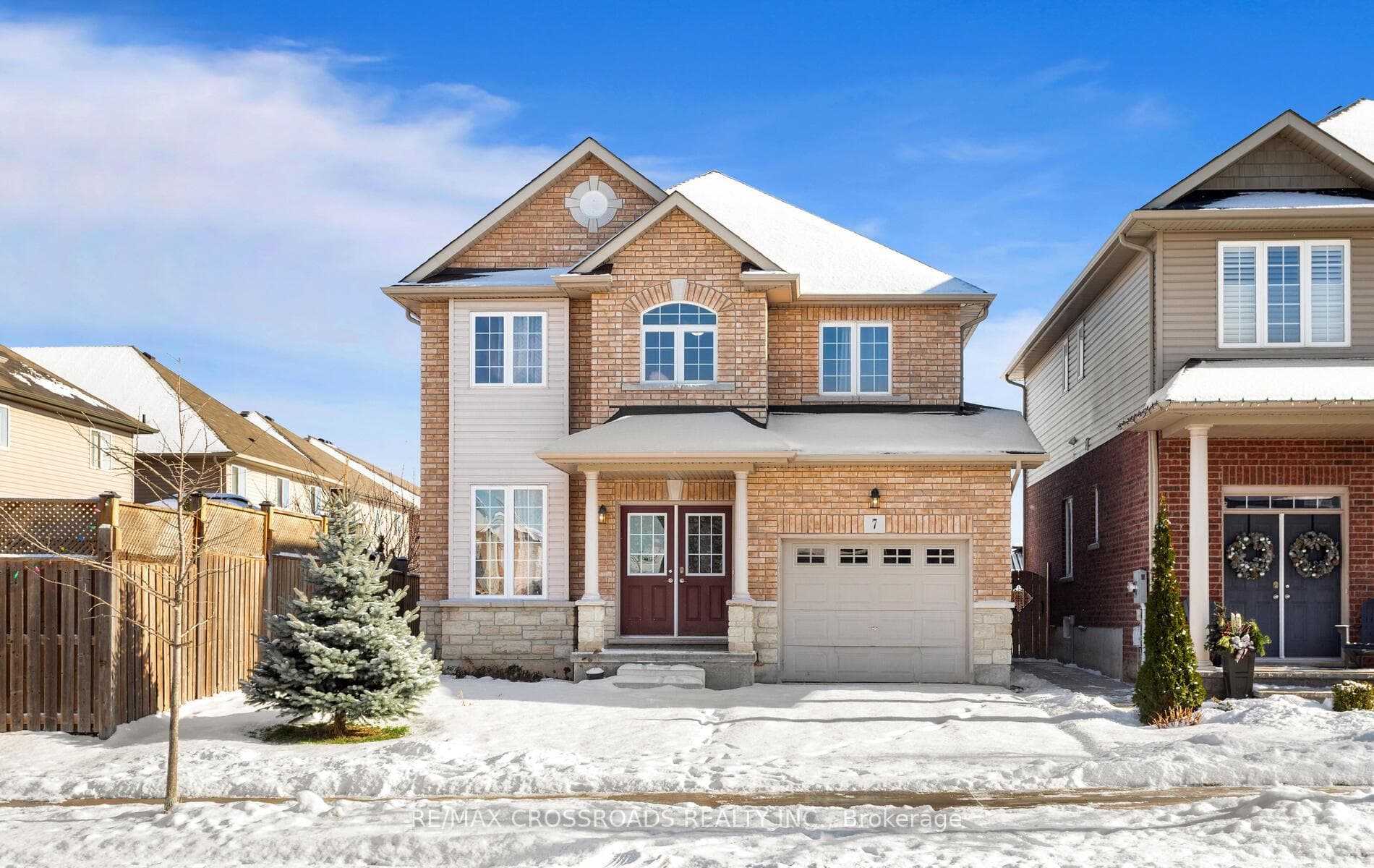 7 Colorado Boulevard, Hamilton, ON L0R 1P0 - Photo 1