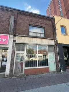 storefront retail