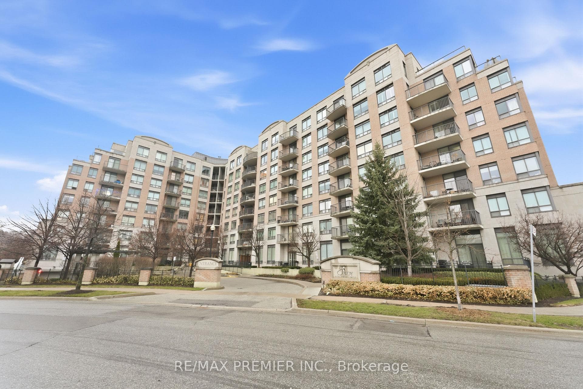 16 Dallimore Circle Unit PH20, Don Mills / Parkwoods / Victoria Village, ON M3C 4C4 - Photo 1