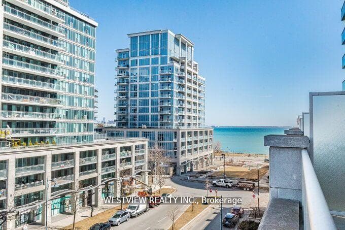 16 Brookers Lane Unit 405, Toronto W06