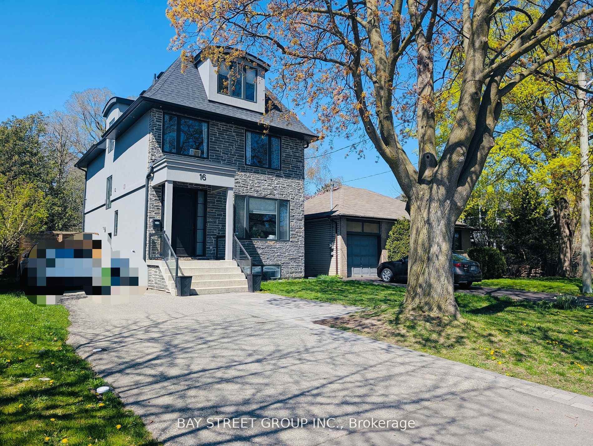 16 Enfield Avenue Unit Upper, Liberty Village / Parkdale / South Parkdale, ON M8W 1T8 - Photo 1