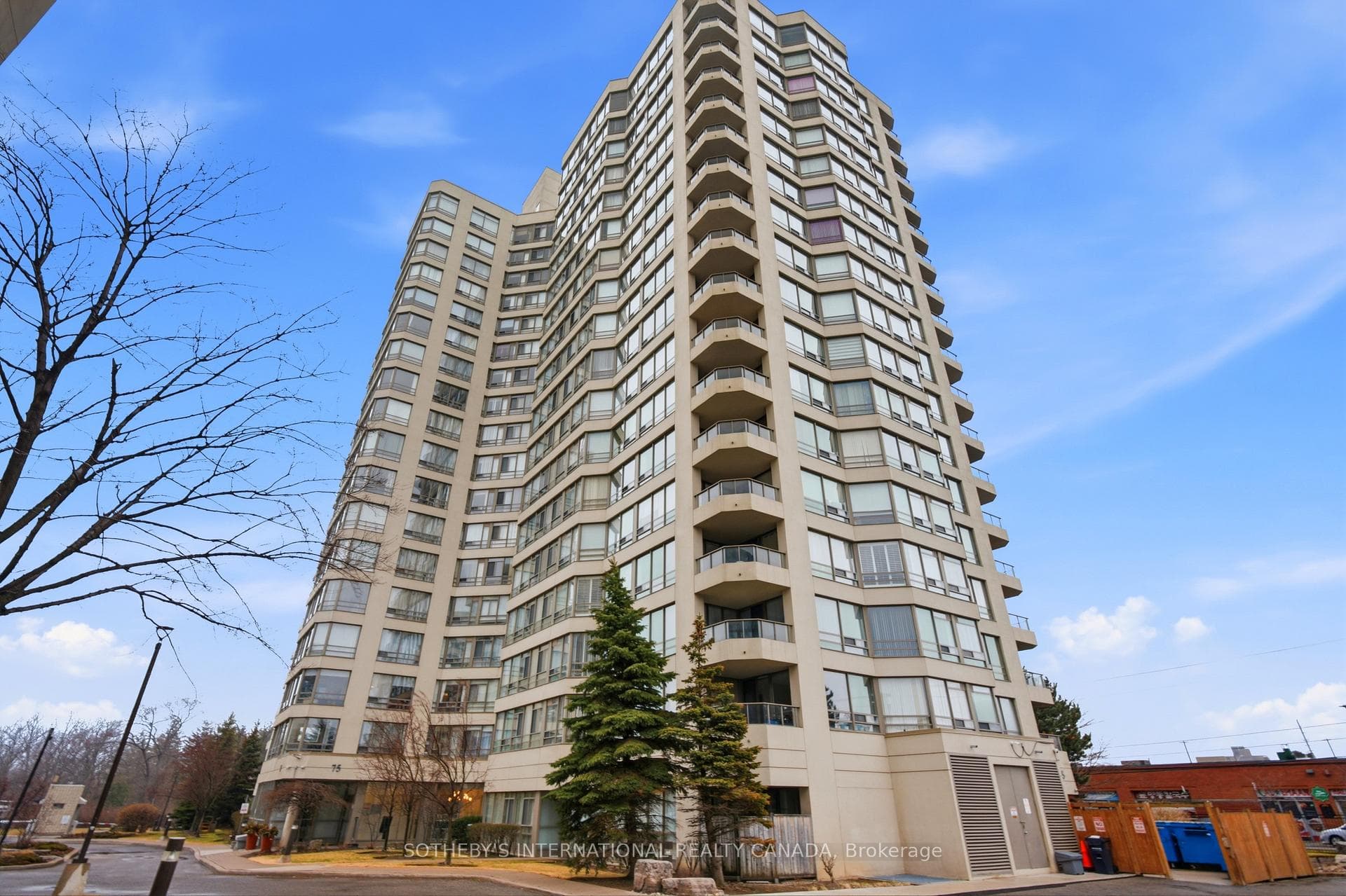 75 King Street Unit 1609, Mississauga, ON L5A 4G5 - Photo 1